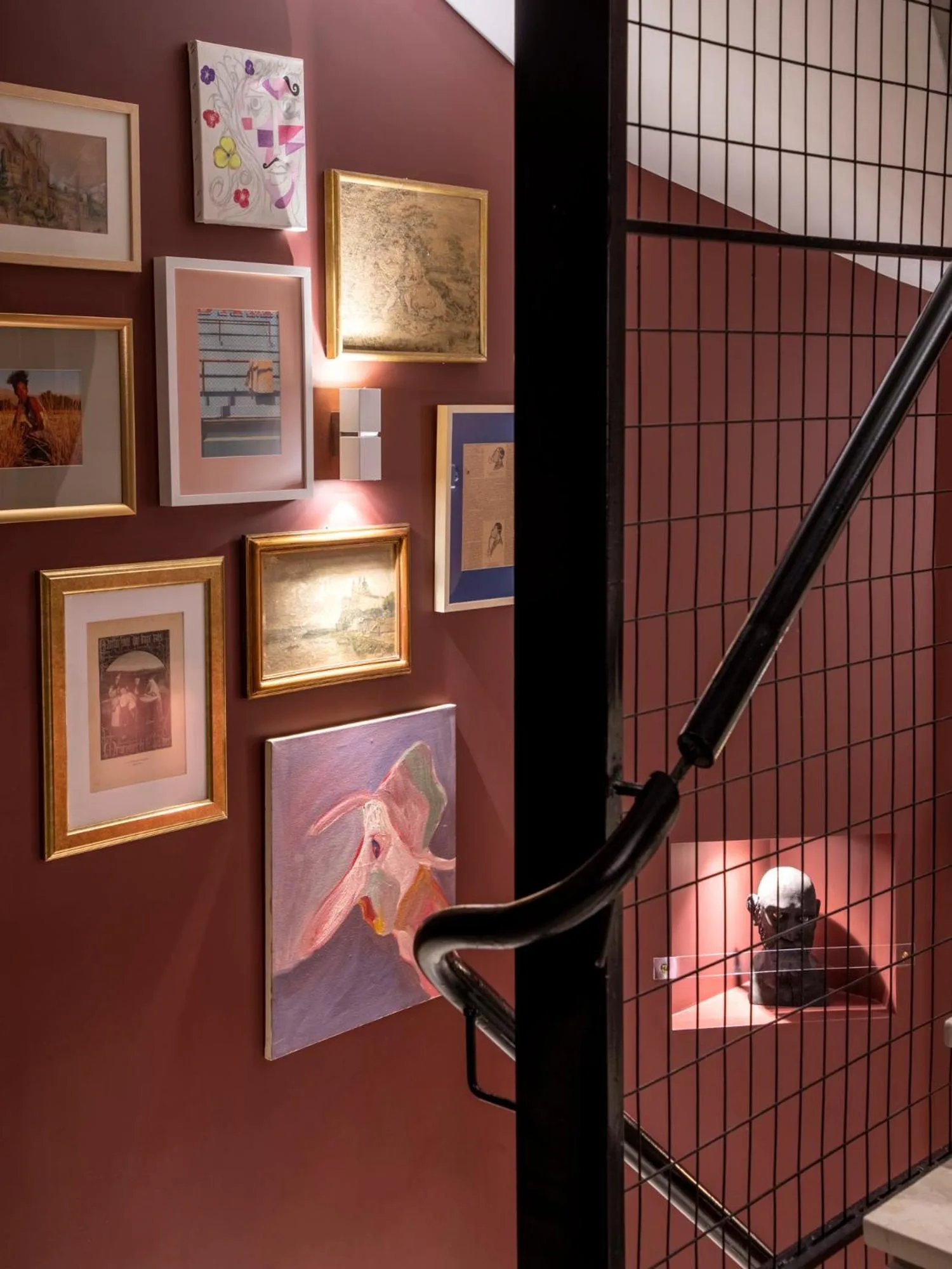 Lobby or reception in The Pinnacle Athens