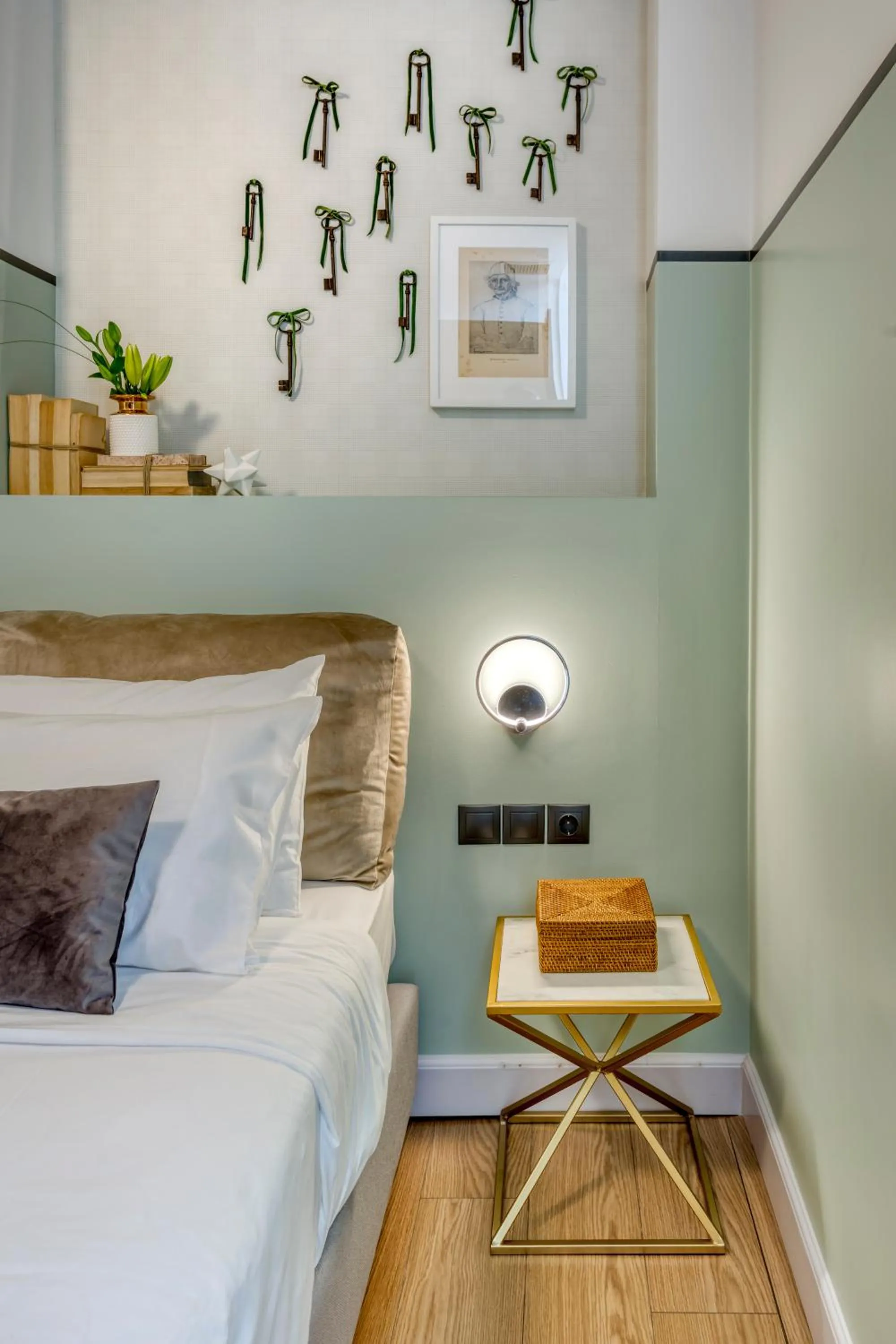 Bed in The Pinnacle Athens