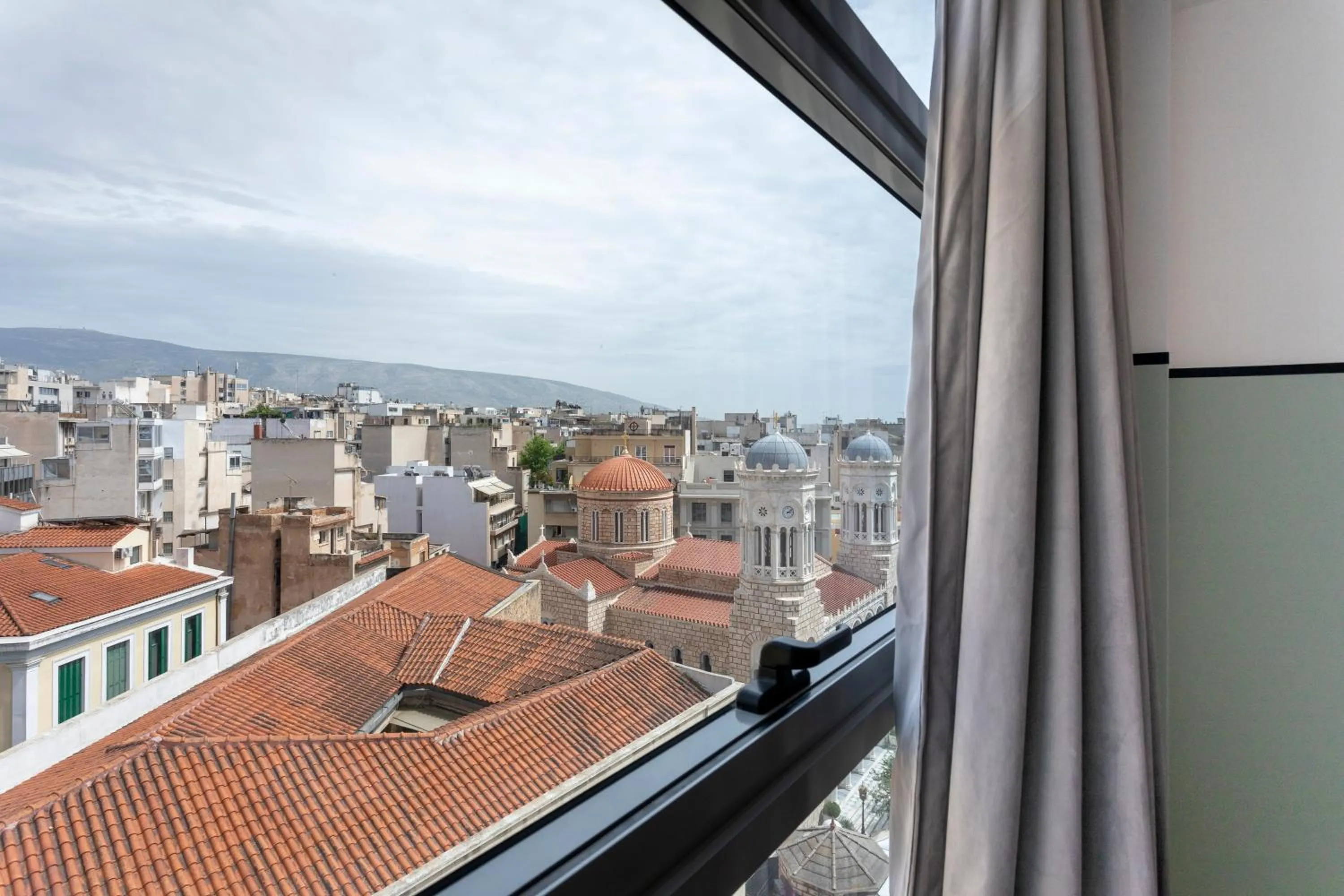 City view in The Pinnacle Athens