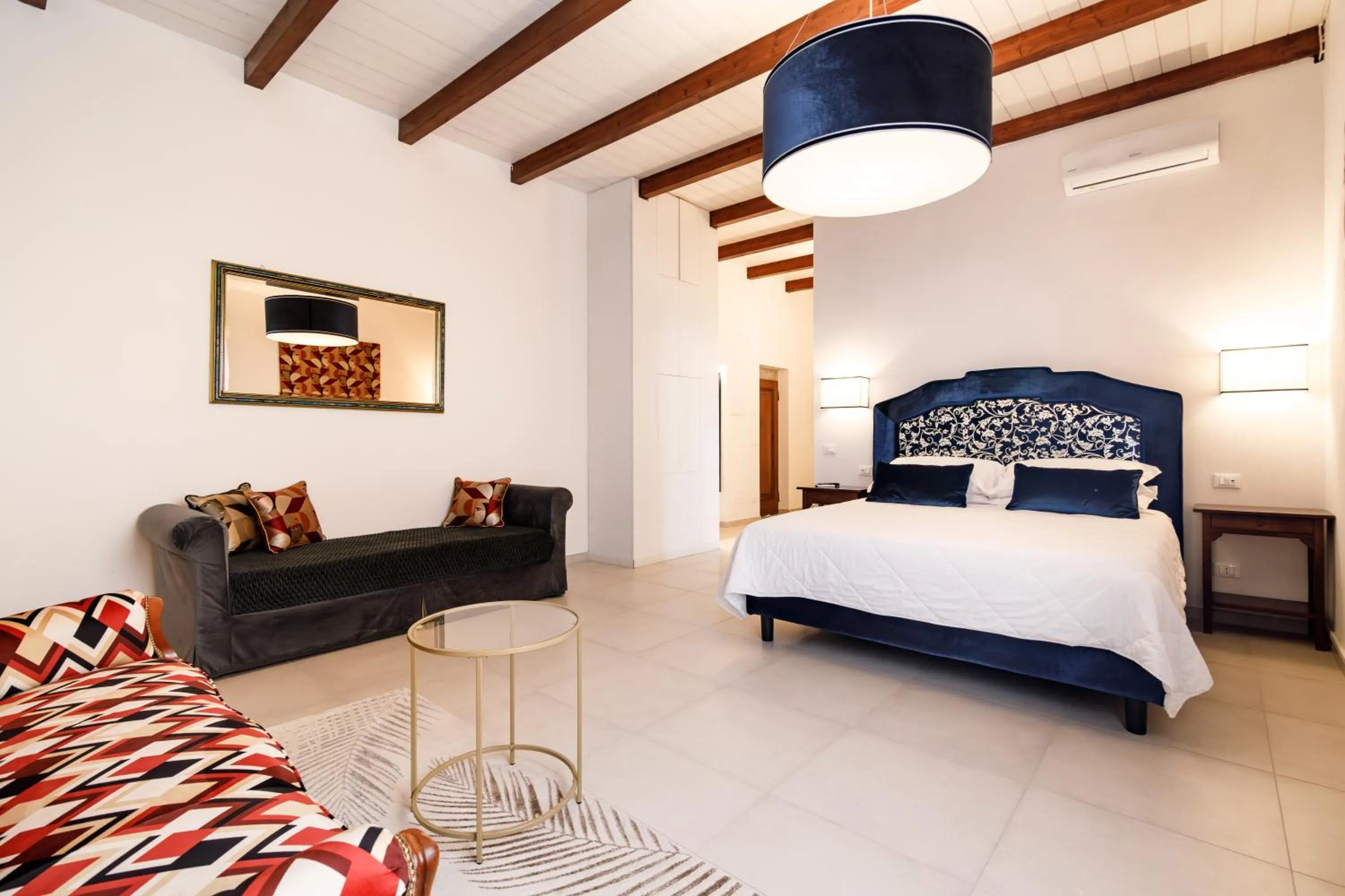 Bed in Agriturismo Villa Godenano - Pool&Restaurant