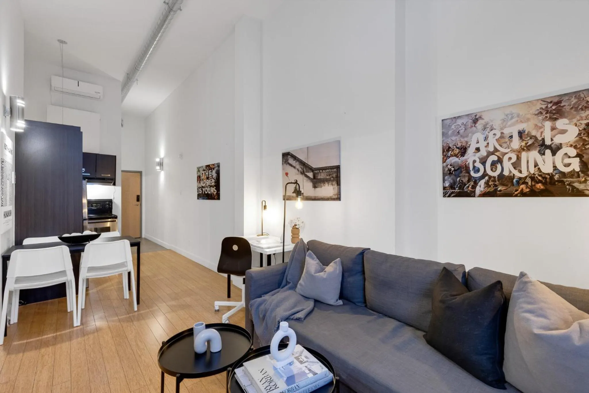 TV and multimedia in LiV MTL Main