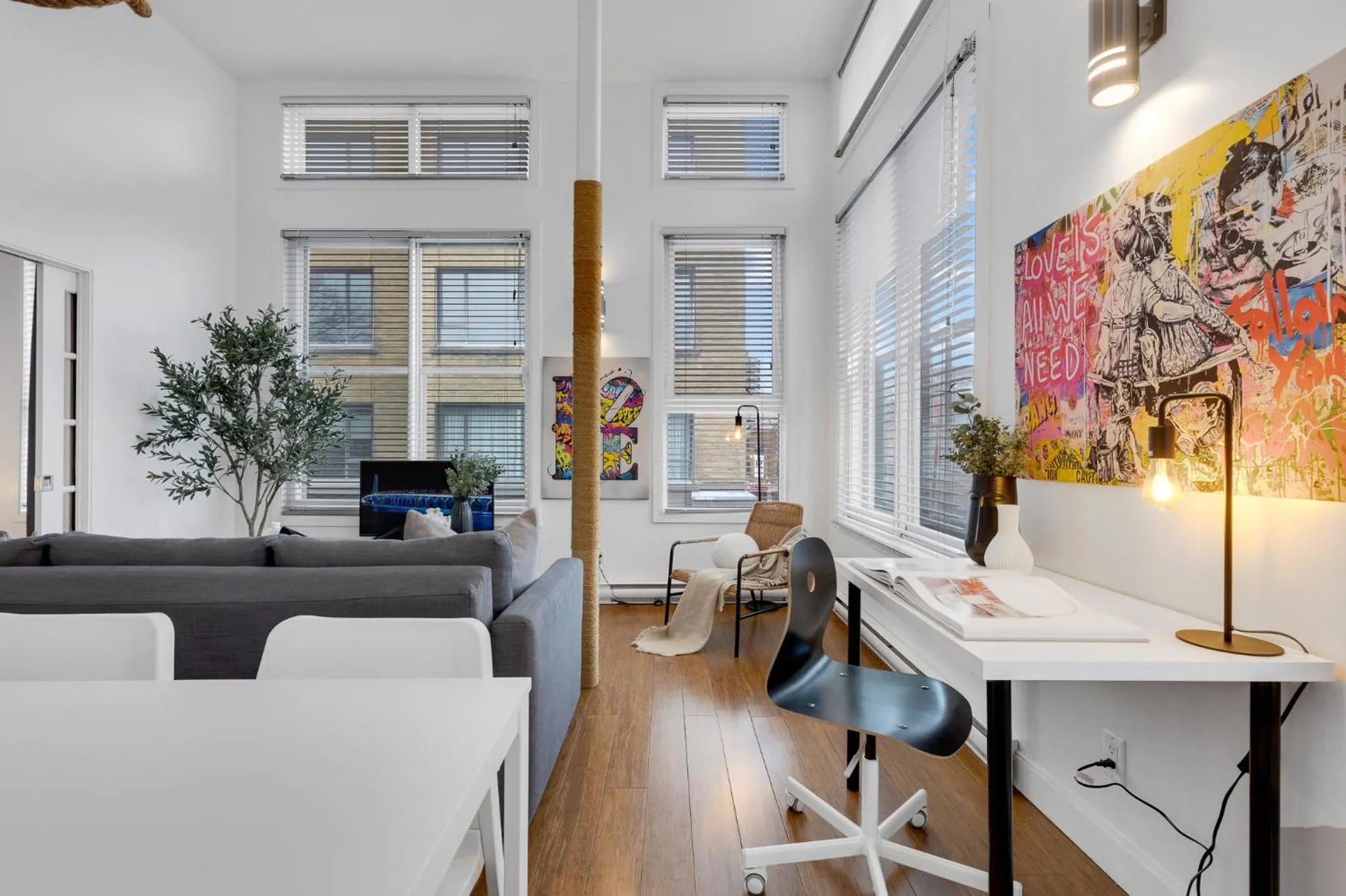 TV and multimedia in LiV MTL Main