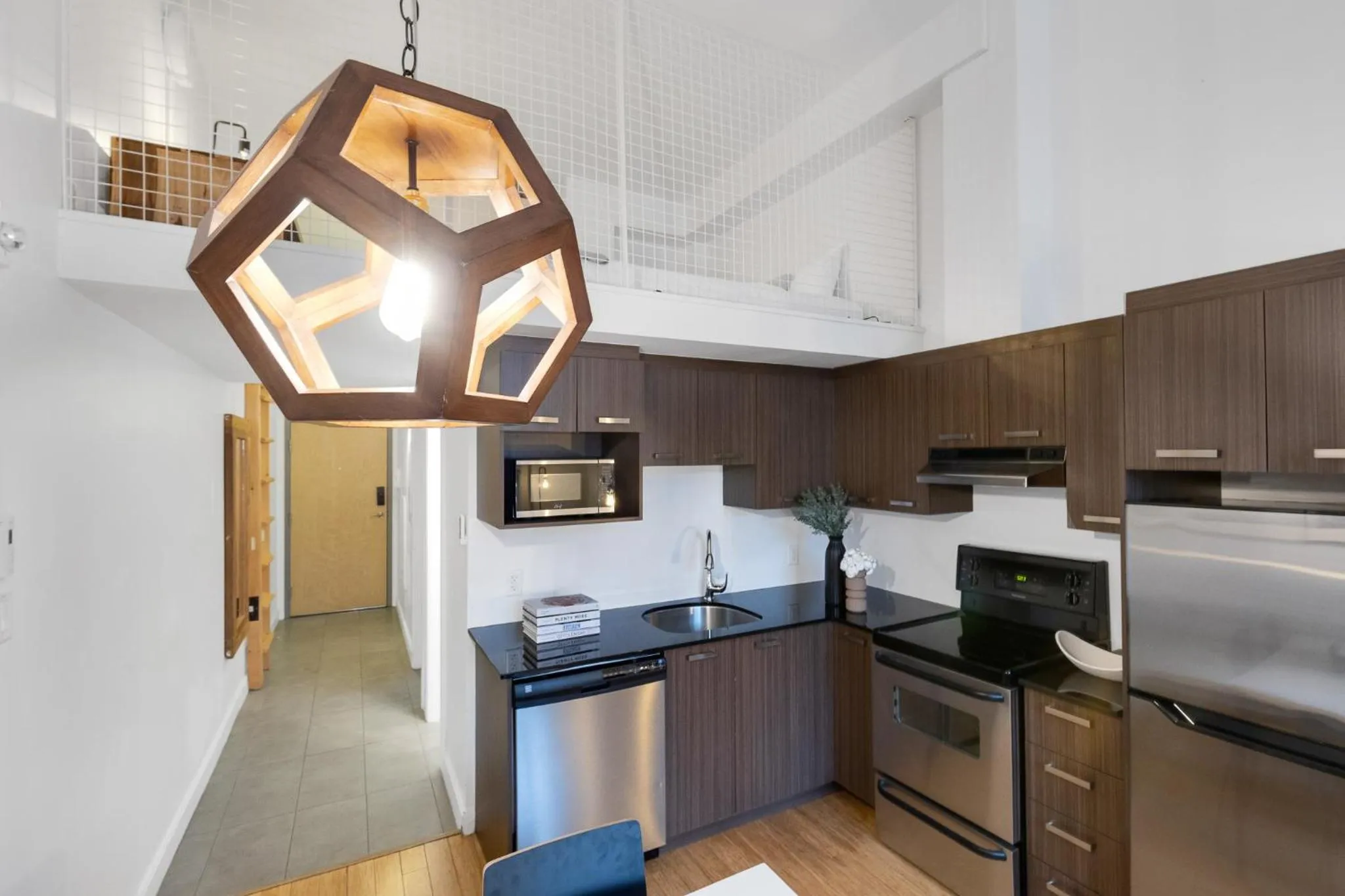 Kitchen or kitchenette in LiV MTL Main