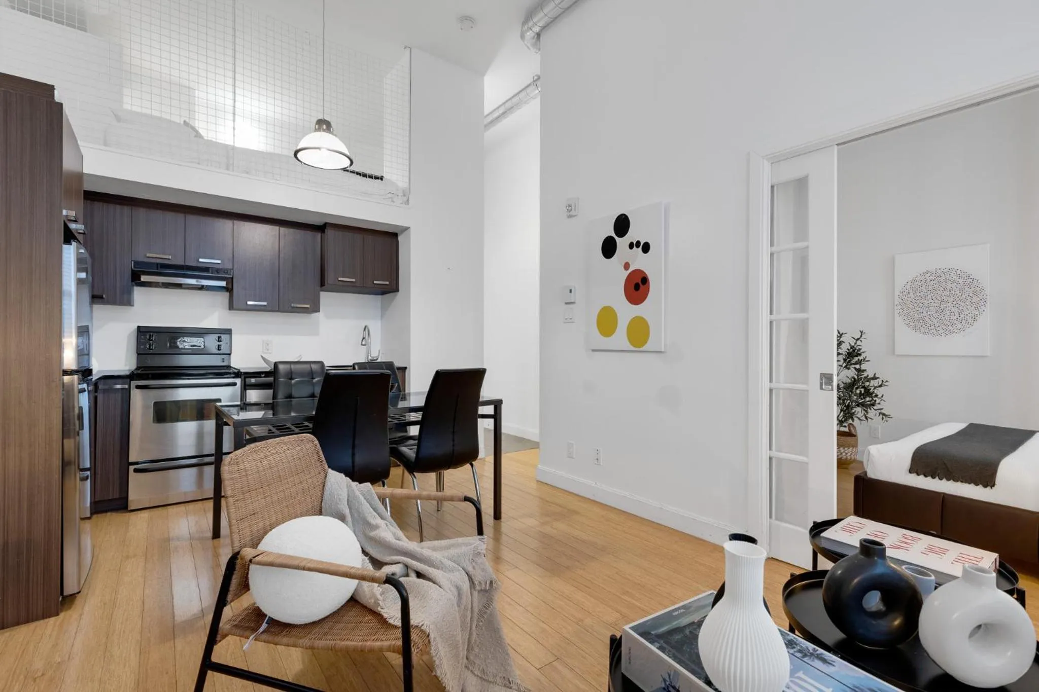 Kitchen or kitchenette in LiV MTL Main