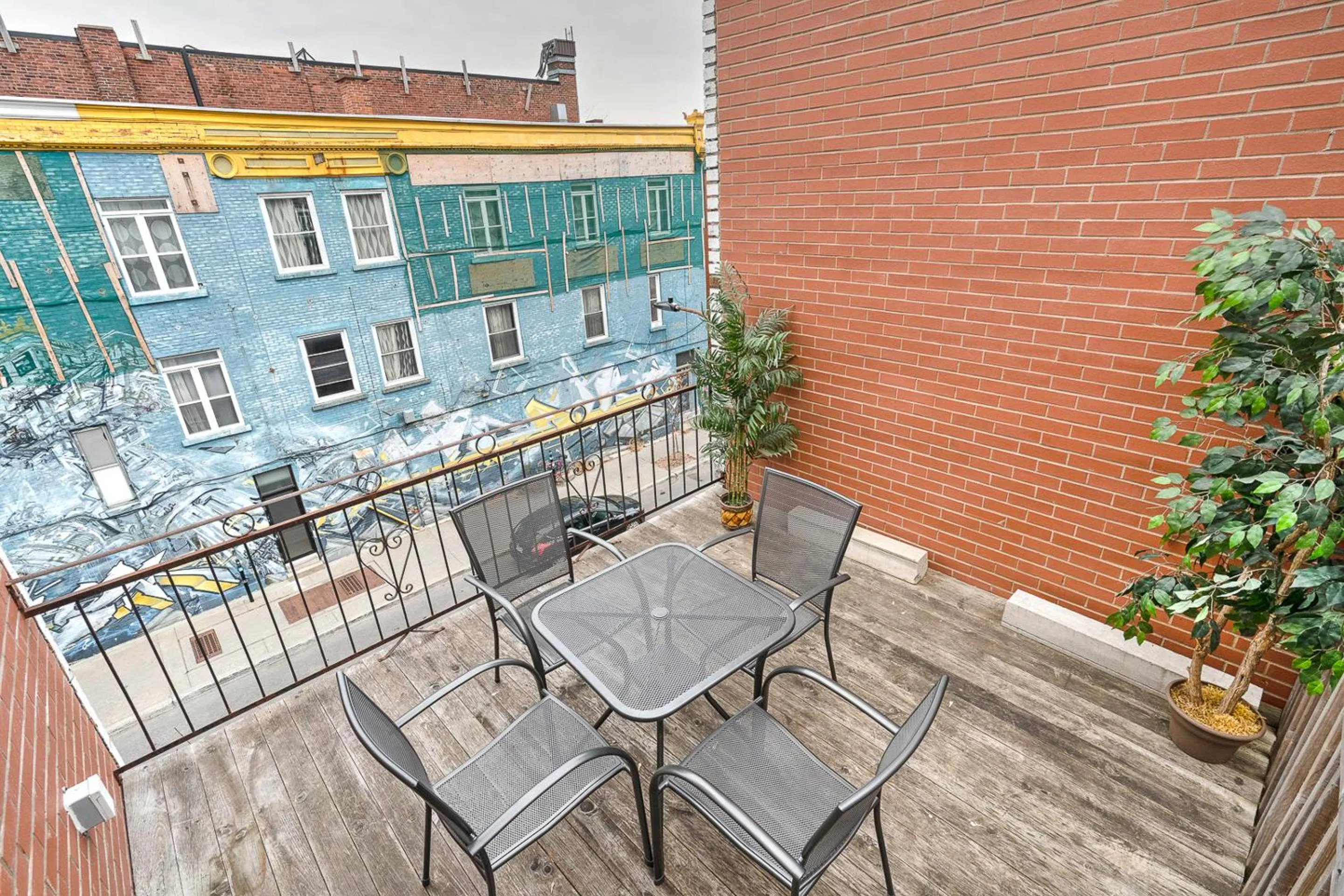 Patio in LiV MTL MTL