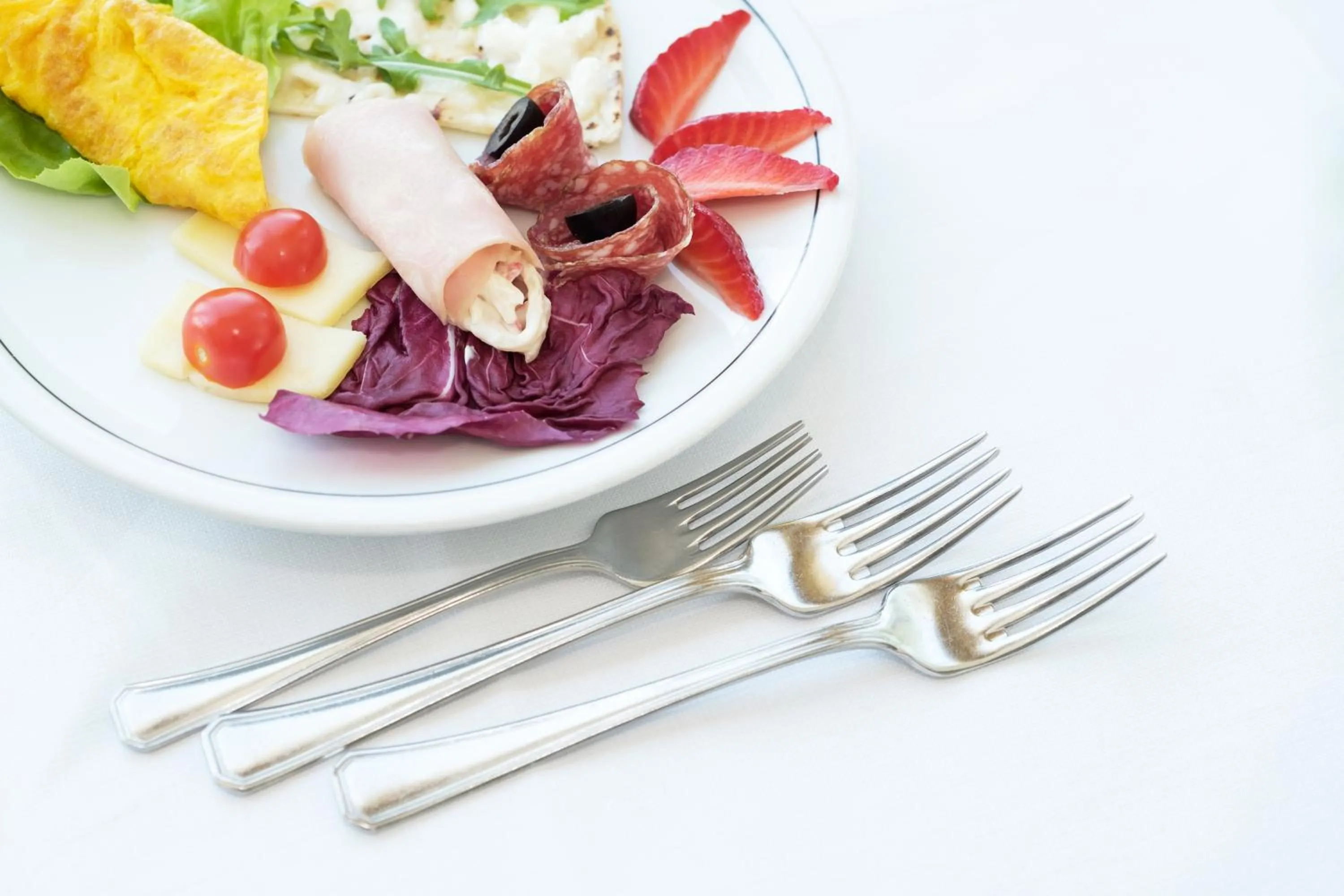 Food in Hotel Emilia