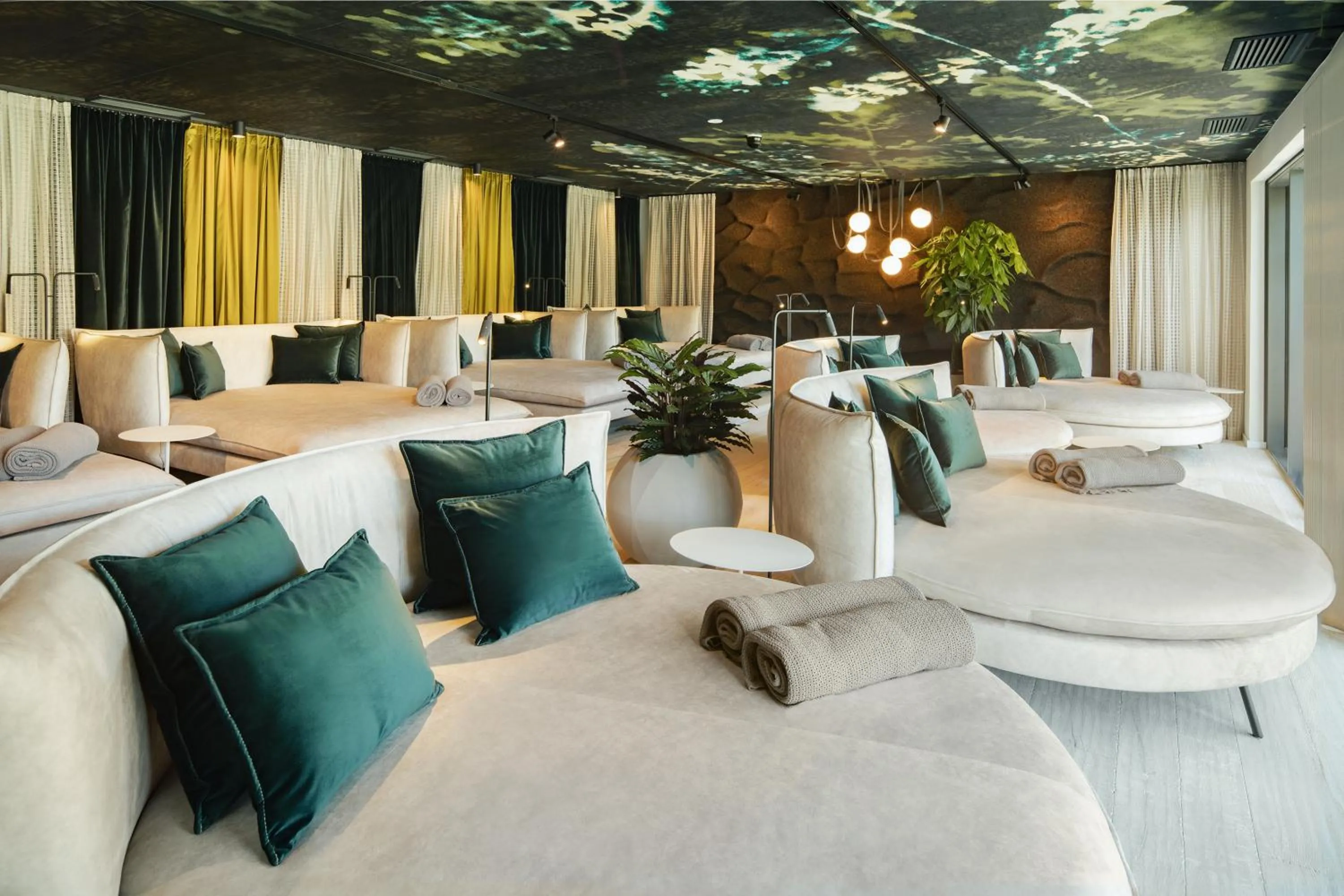 Spa and wellness centre/facilities in Wellness- & Sporthotel Jagdhof