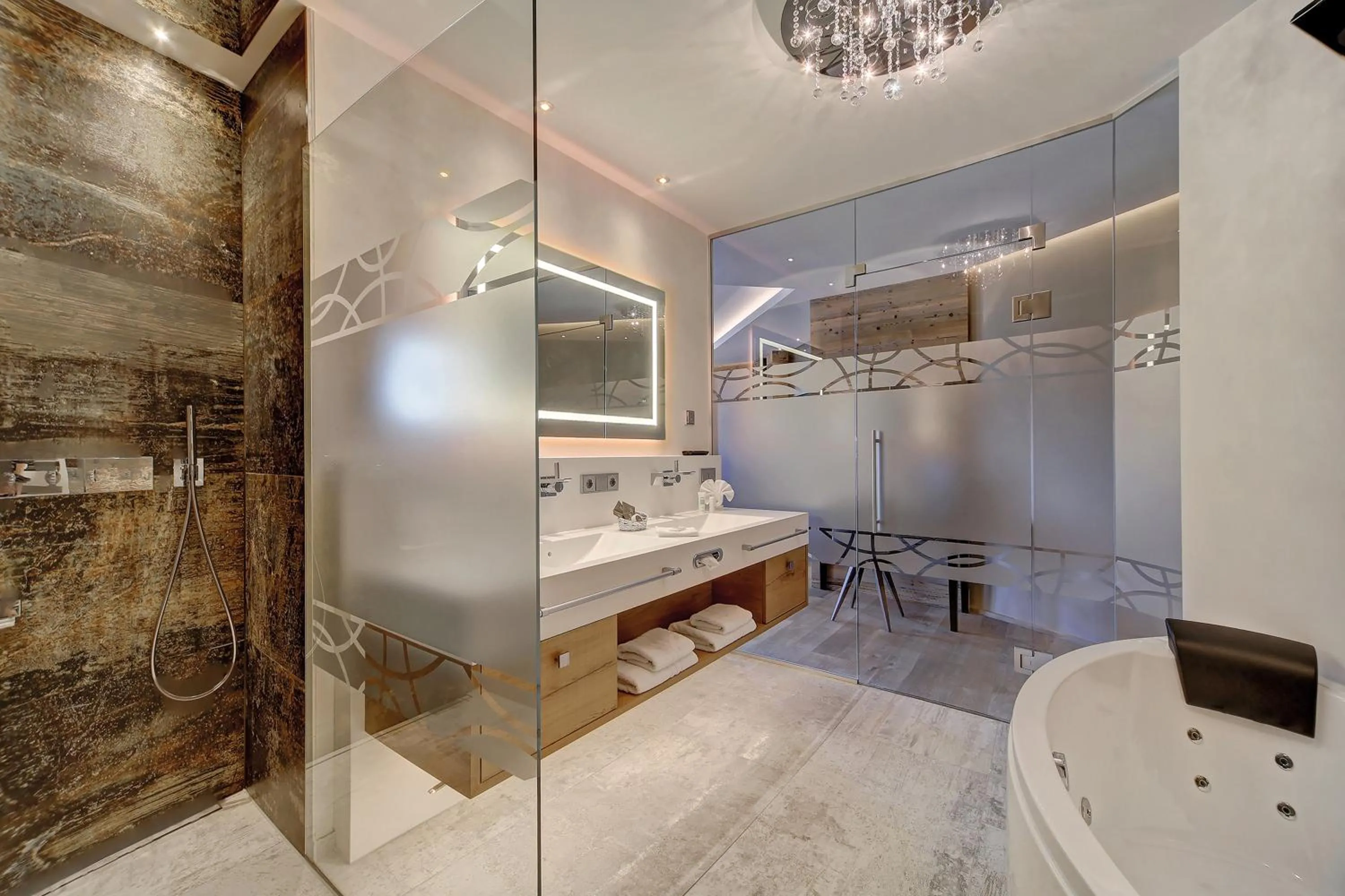 Shower in Wellness- & Sporthotel Jagdhof