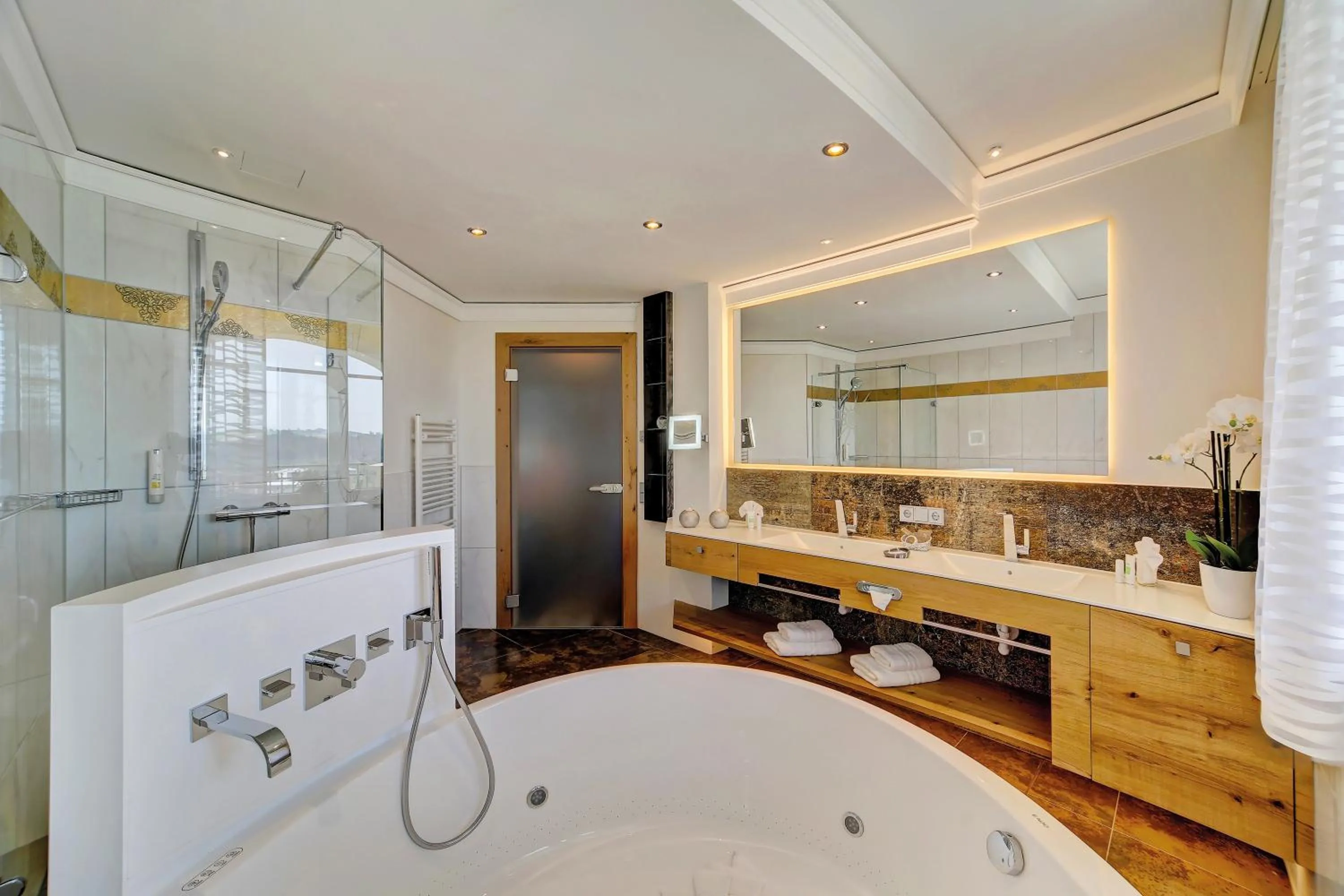 Shower in Wellness- & Sporthotel Jagdhof