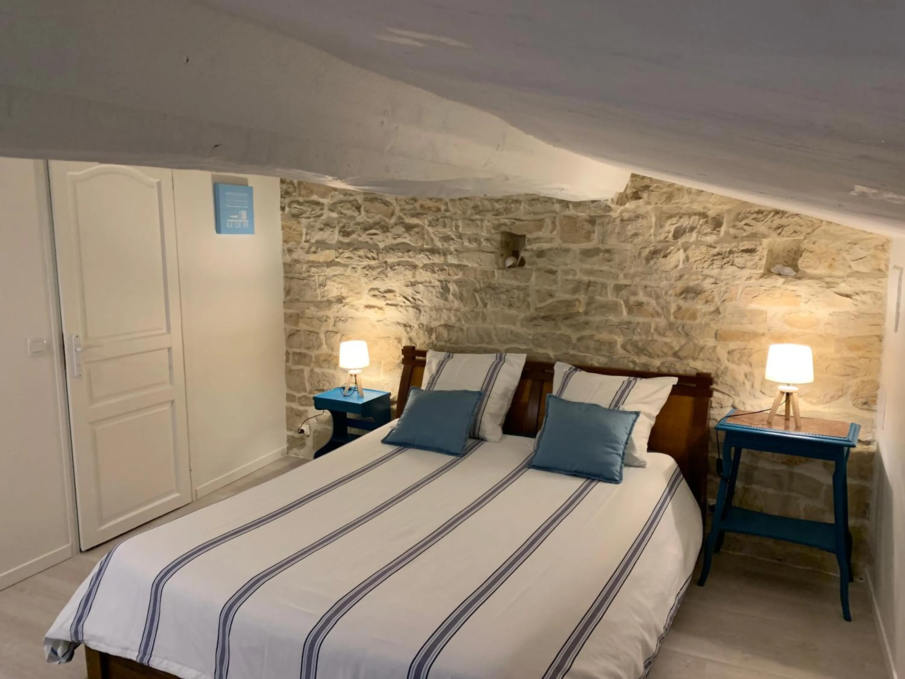 Bed in Maison d'hôtes La Chabanaise - Marais Poitevin