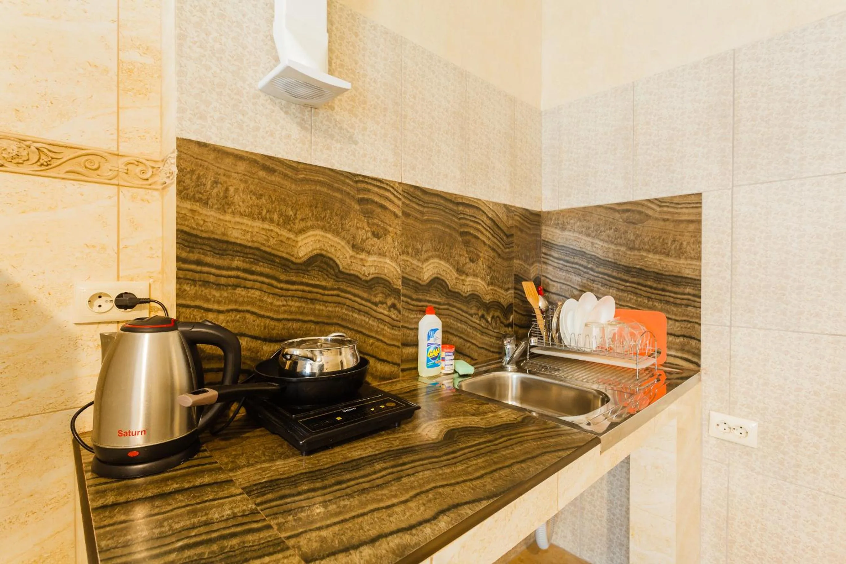 Coffee/tea facilities in Pechersk House