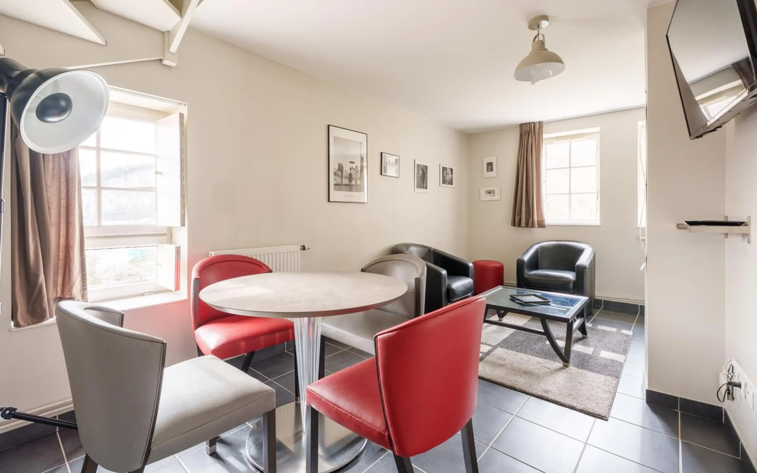 Two-Bedroom Apartment (4 Adults) in Apparthôtel Tempologis - Chateau de la Rochette Two-Bedroom Apartment (4 Adults) in Apparthôtel Tempologis - Chateau de la Rochette