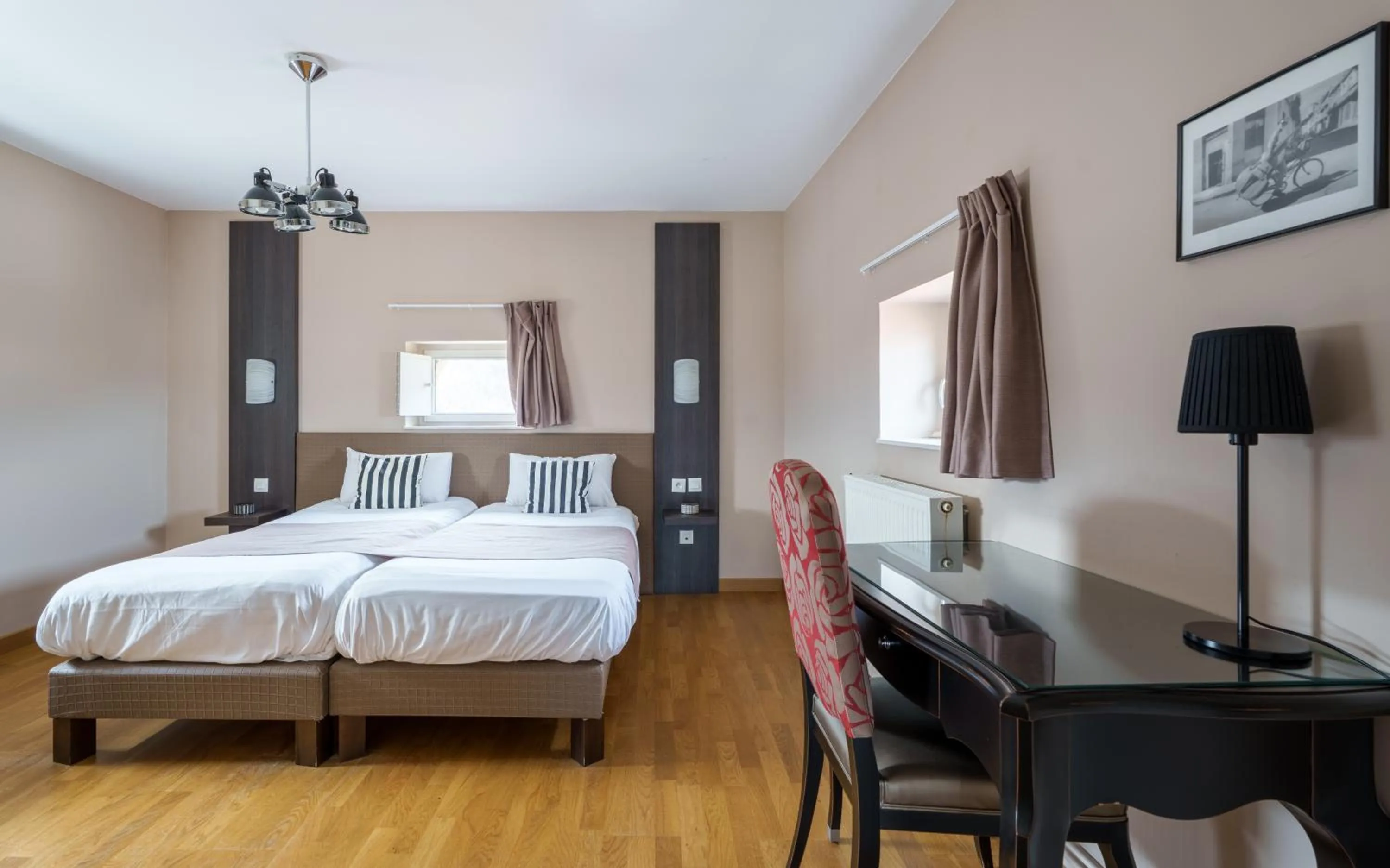 Photo of the whole room, Bed in Tempologis - Chateau de la Rochette