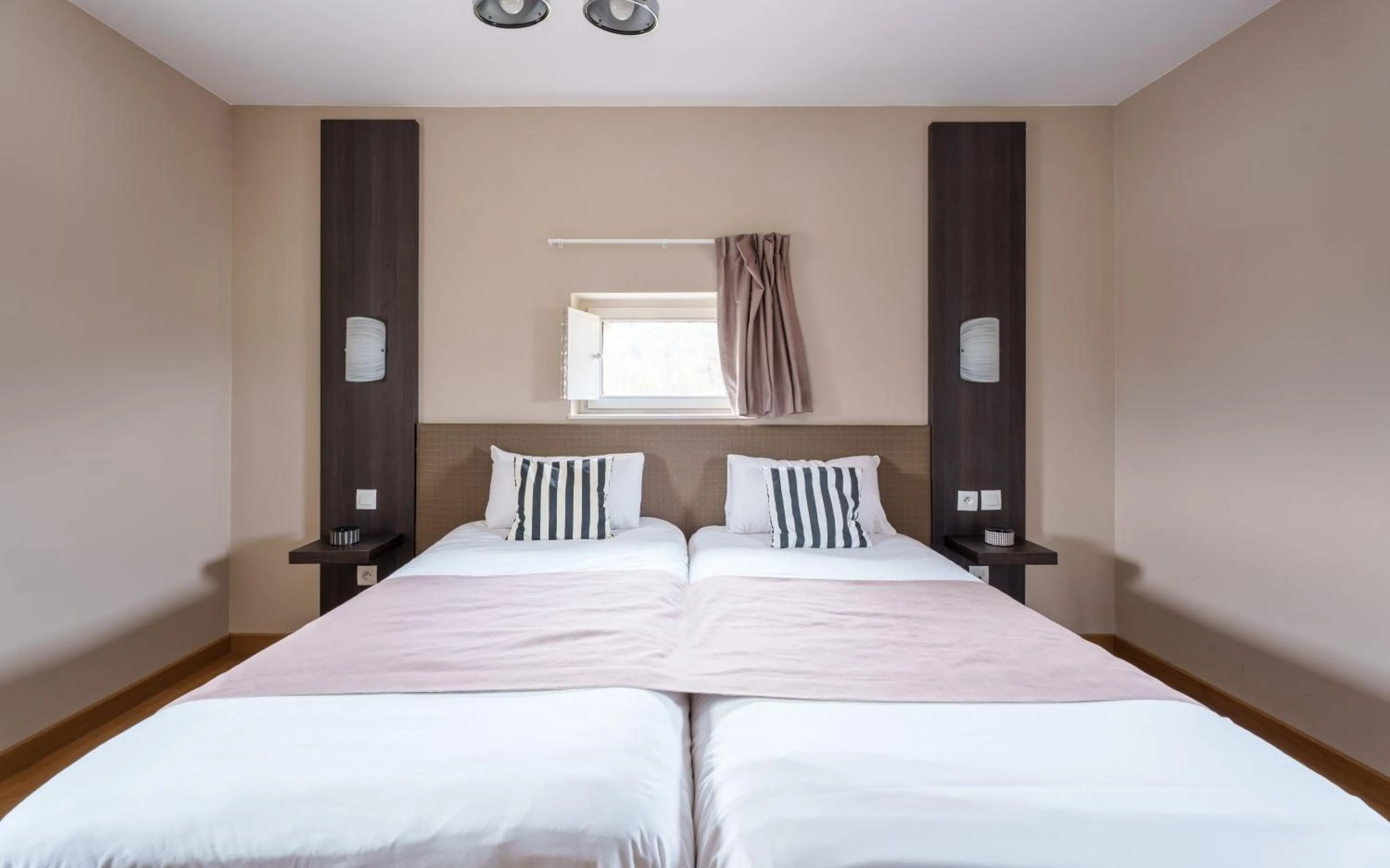 Bed in Tempologis - Chateau de la Rochette