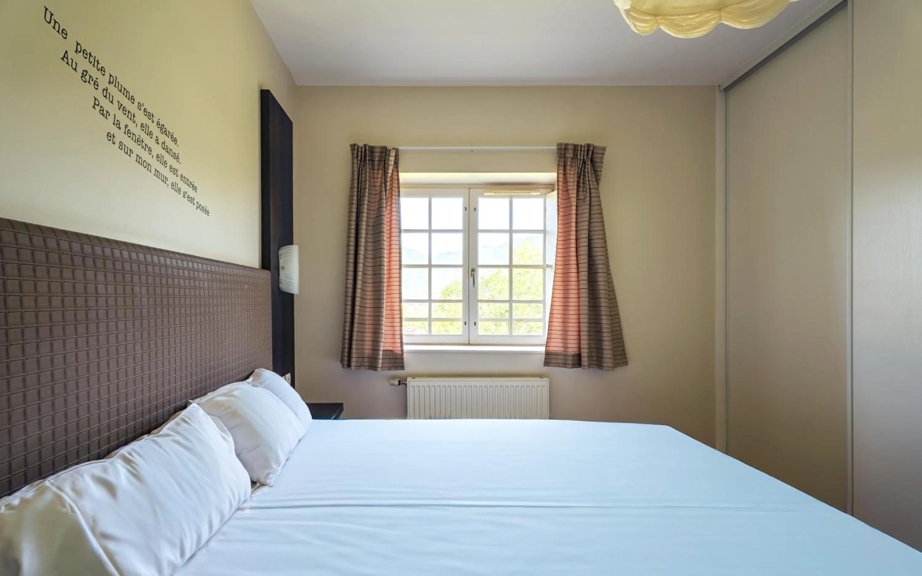 Bed in Tempologis - Chateau de la Rochette