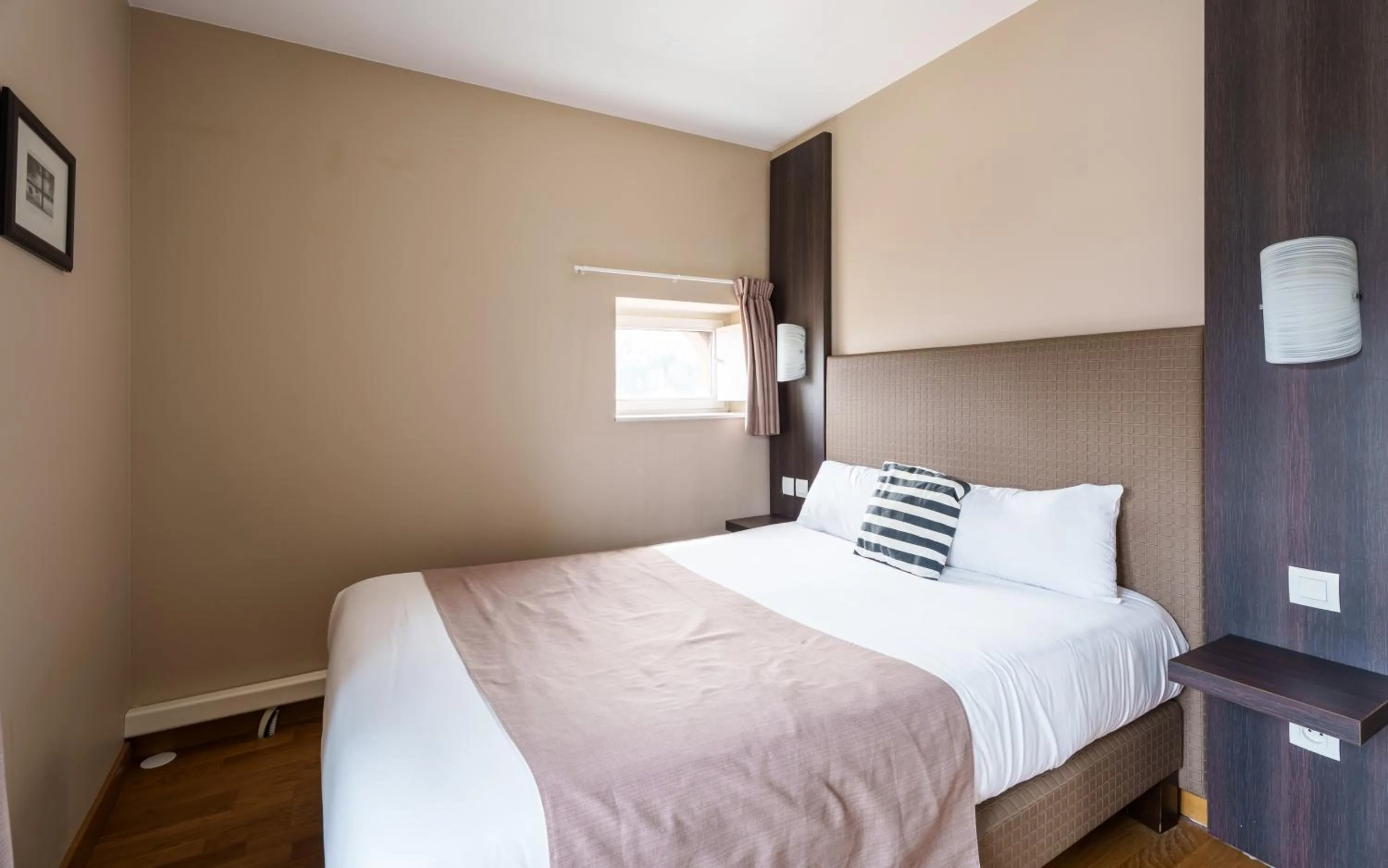 Bed in Tempologis - Chateau de la Rochette