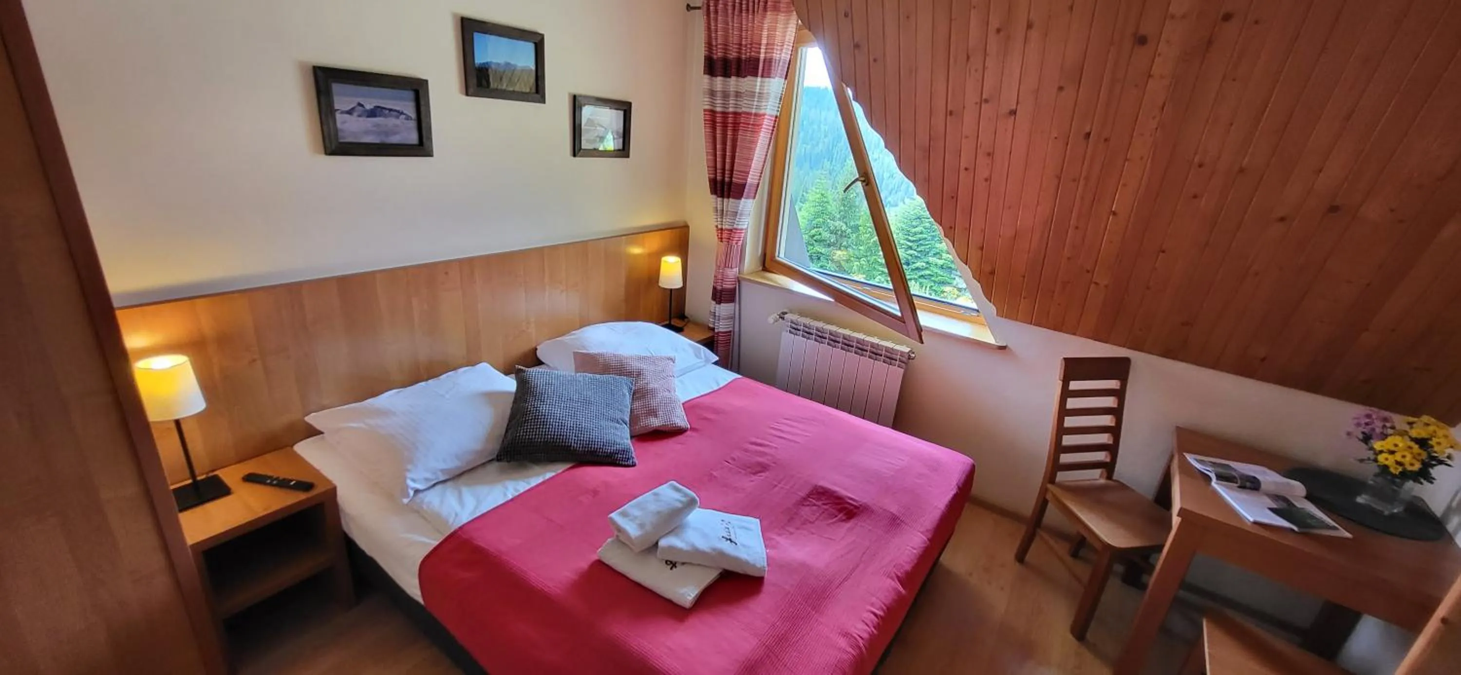 Bed in Jedla Miejsce Gościnne