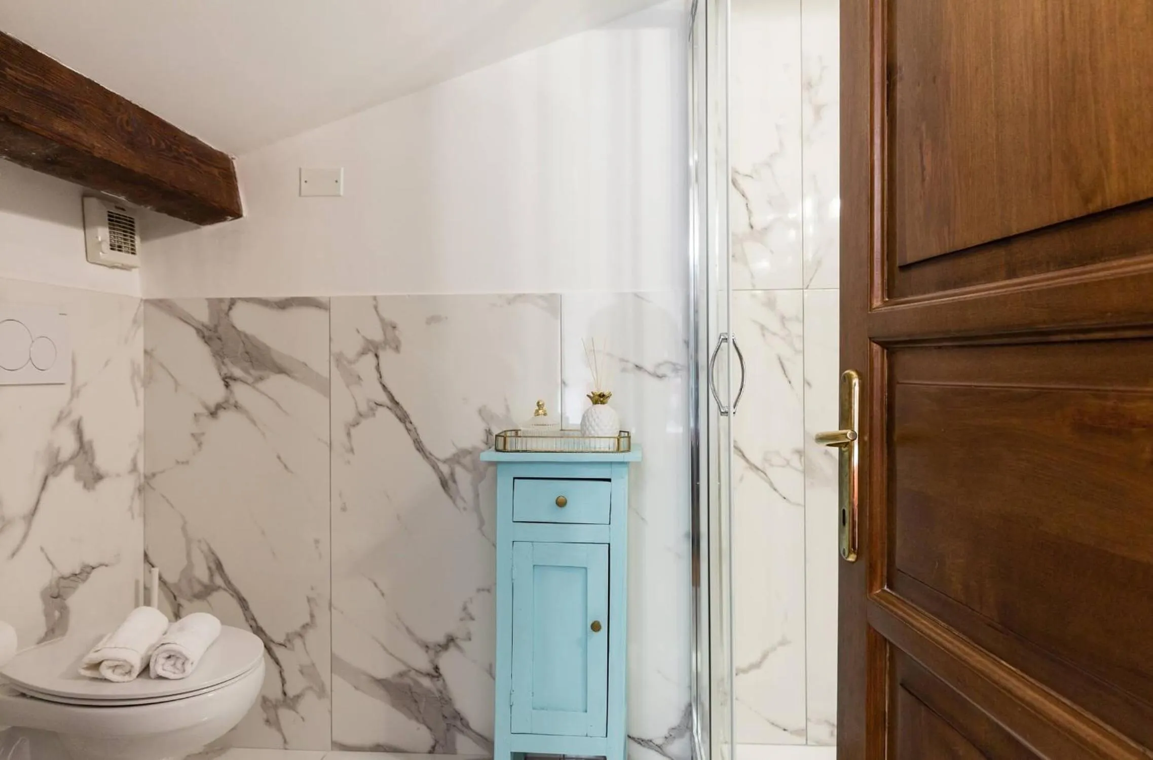 Bathroom in Torripa Group - Trastevere