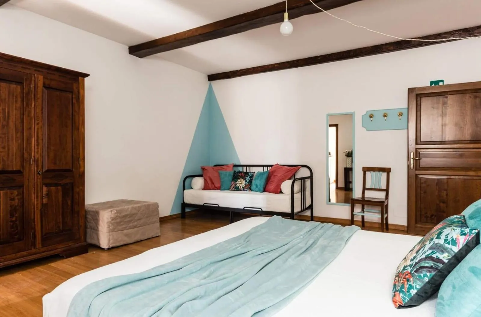 Photo of the whole room, Bed in Torripa Group - Trastevere