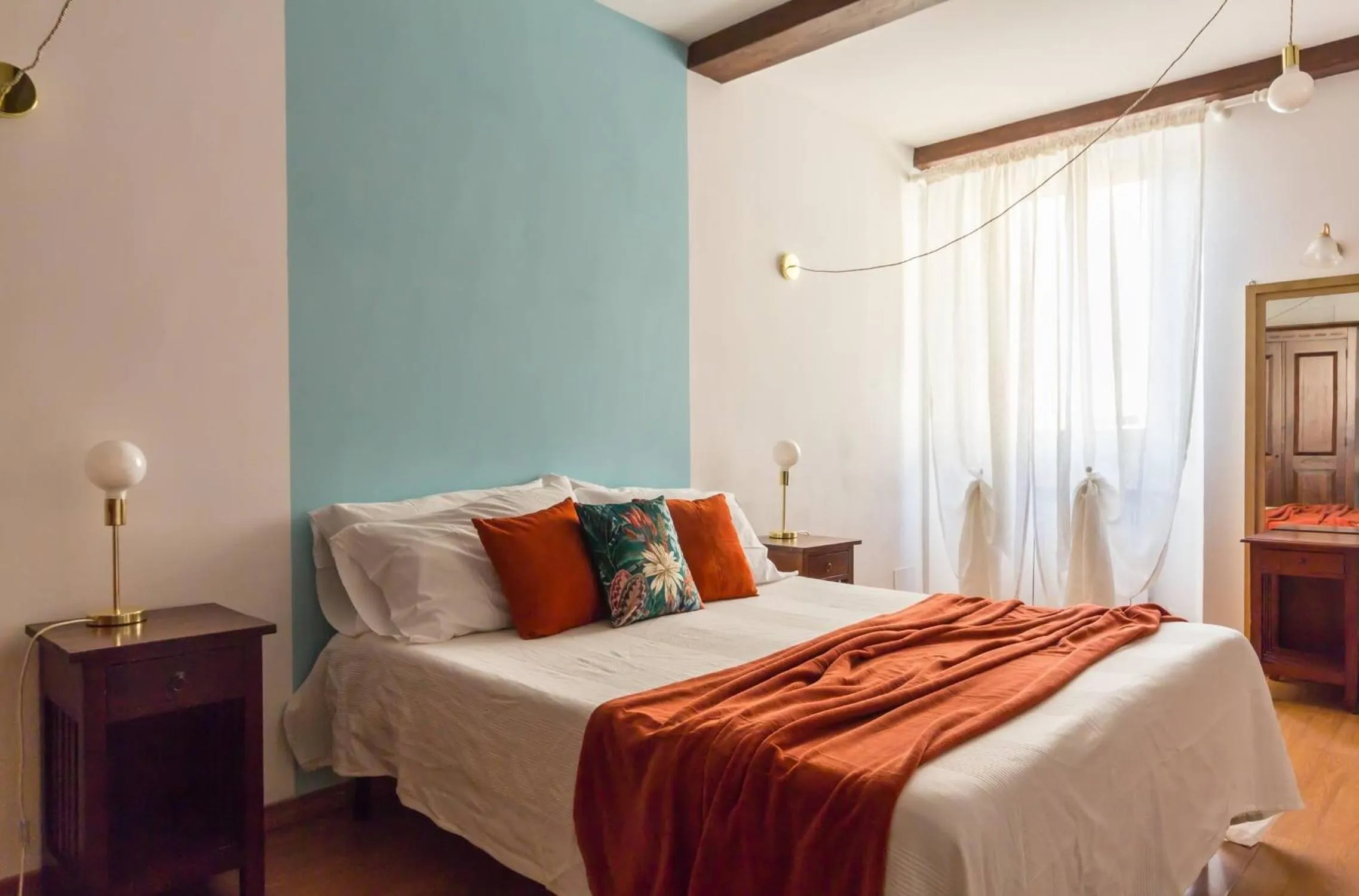 Photo of the whole room, Bed in Torripa Group - Trastevere