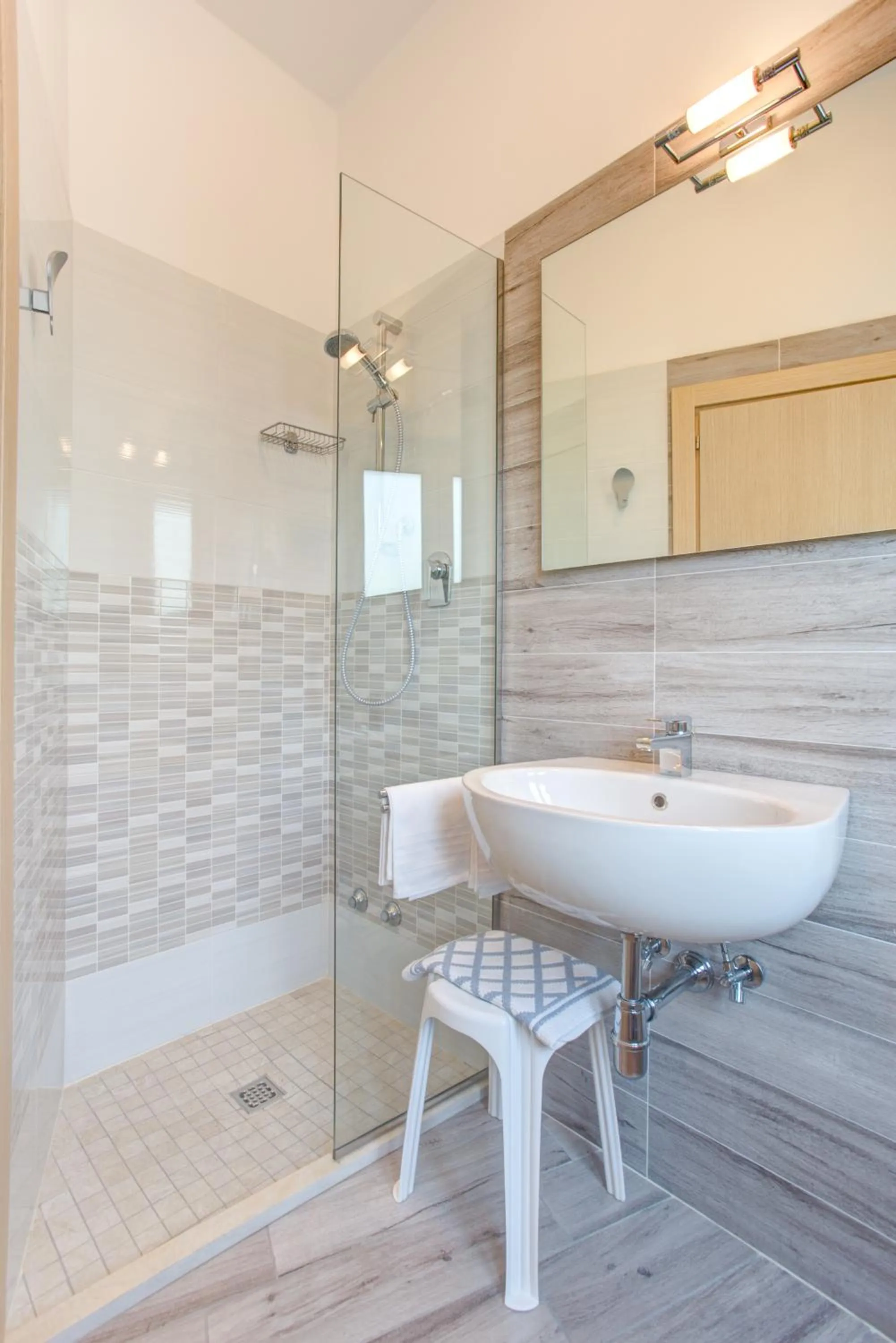 Other in Hotel Elite