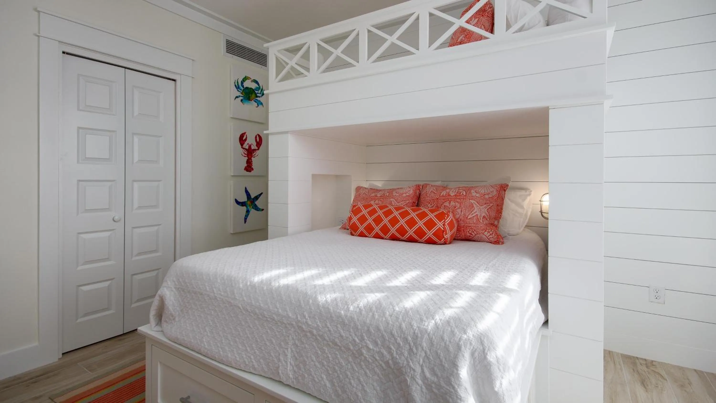Bed in Westwinds 4836