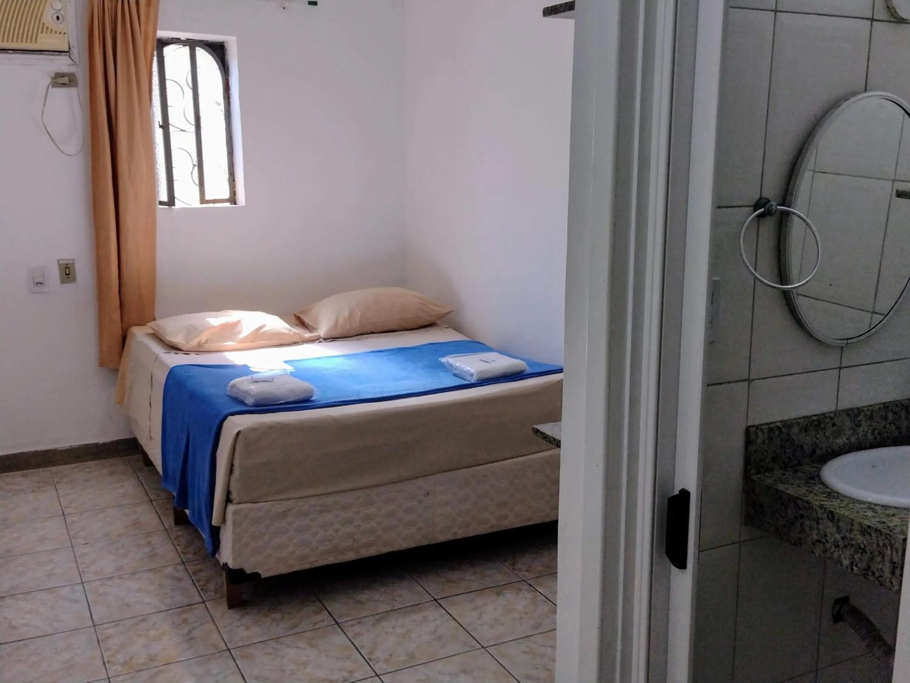 Bedroom, Bed in Hotel Ponte Aérea - Aeroporto de Congonhas