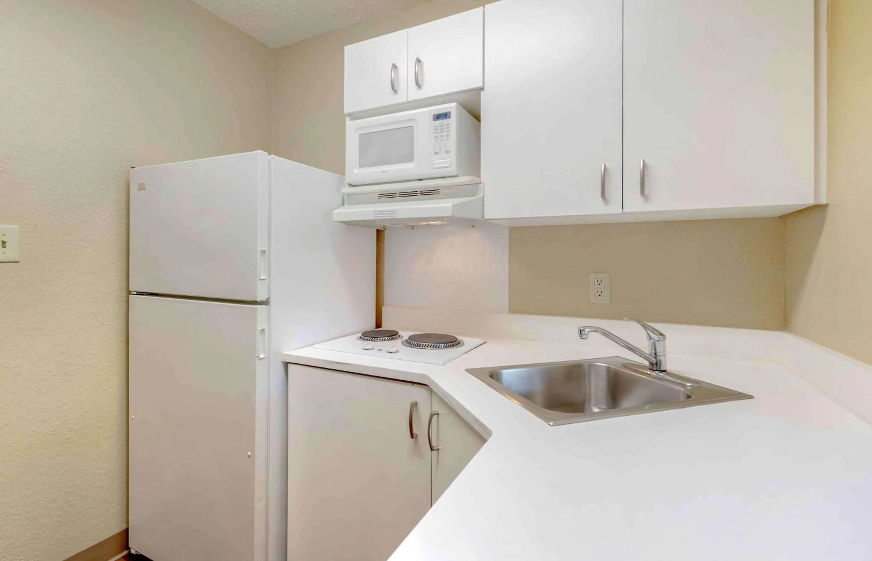 Bedroom in Extended Stay America Select Suites - Orlando - Maitland - 1760 Pembrook Dr