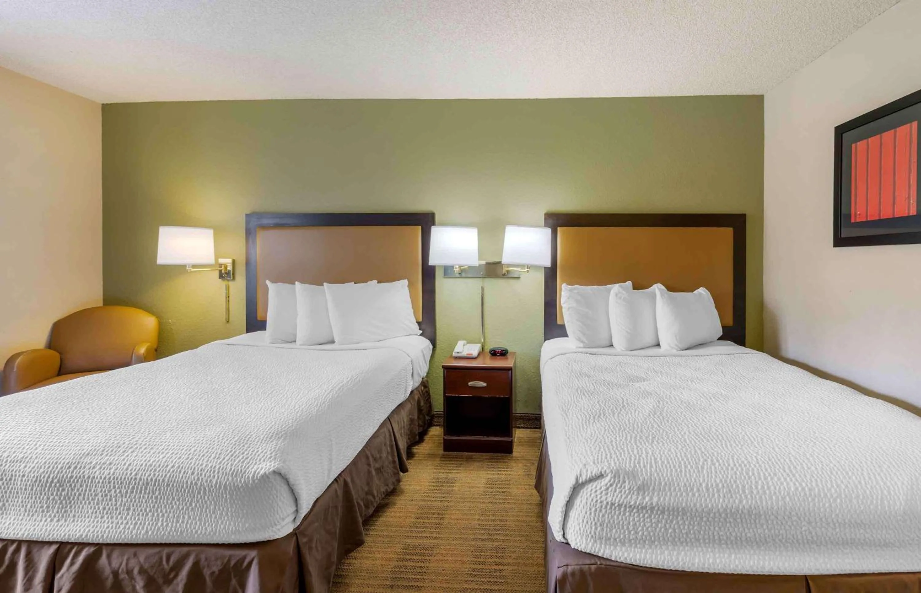 Bedroom, Bed in Extended Stay America Select Suites - Orlando - Maitland - 1760 Pembrook Dr