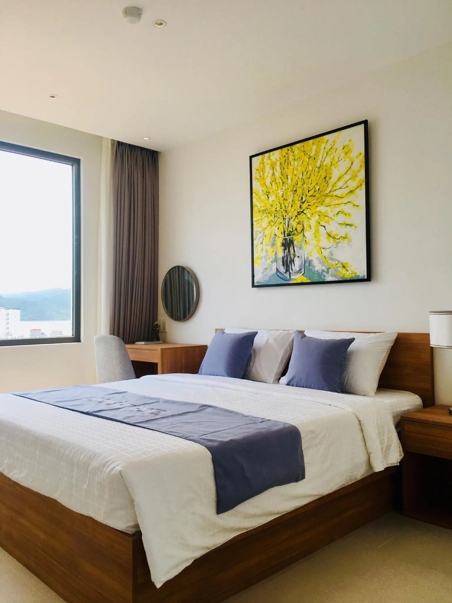 Photo of the whole room, Bed in Delight Hotel