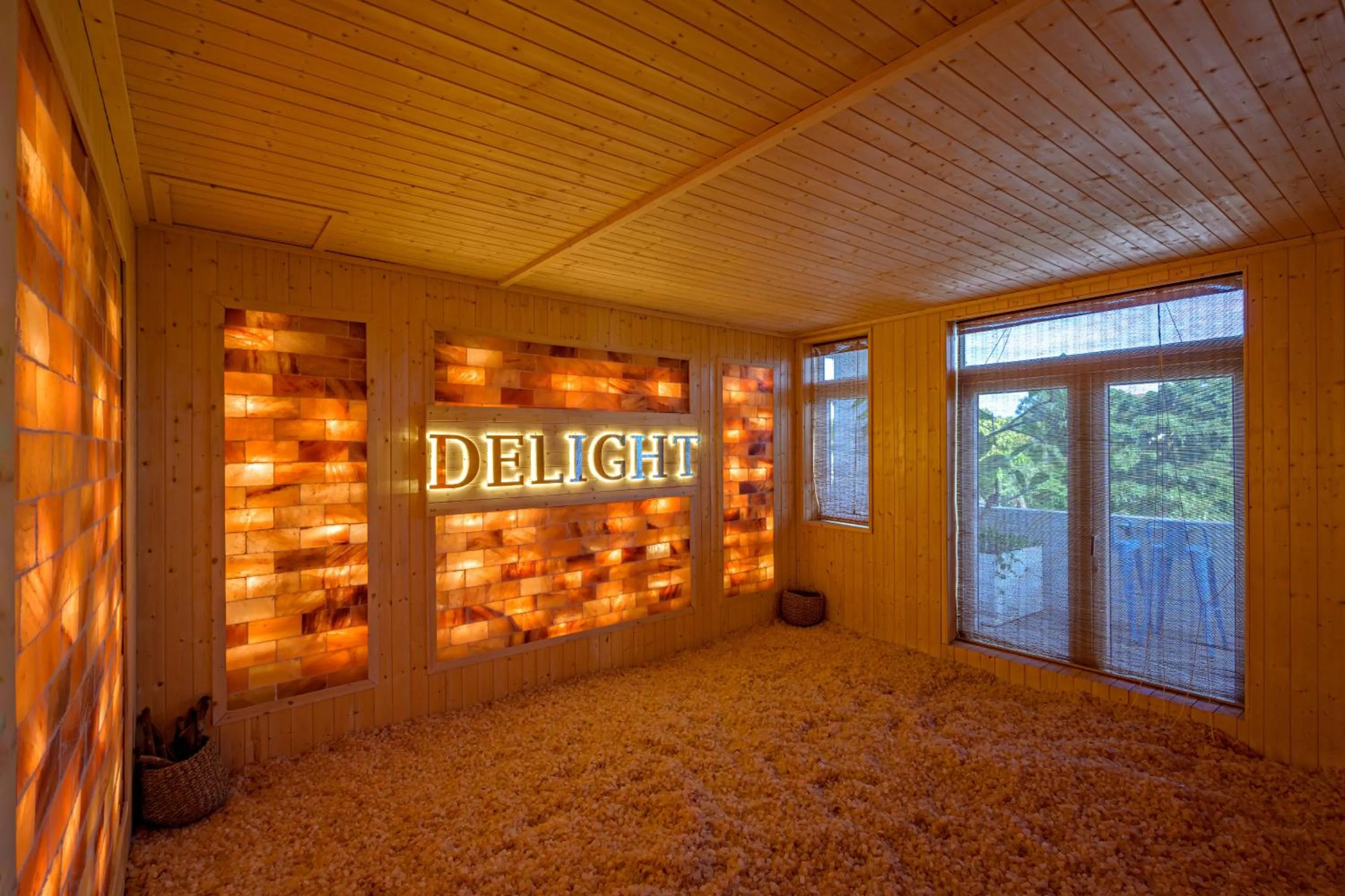 Sauna, Bed in Delight Hotel