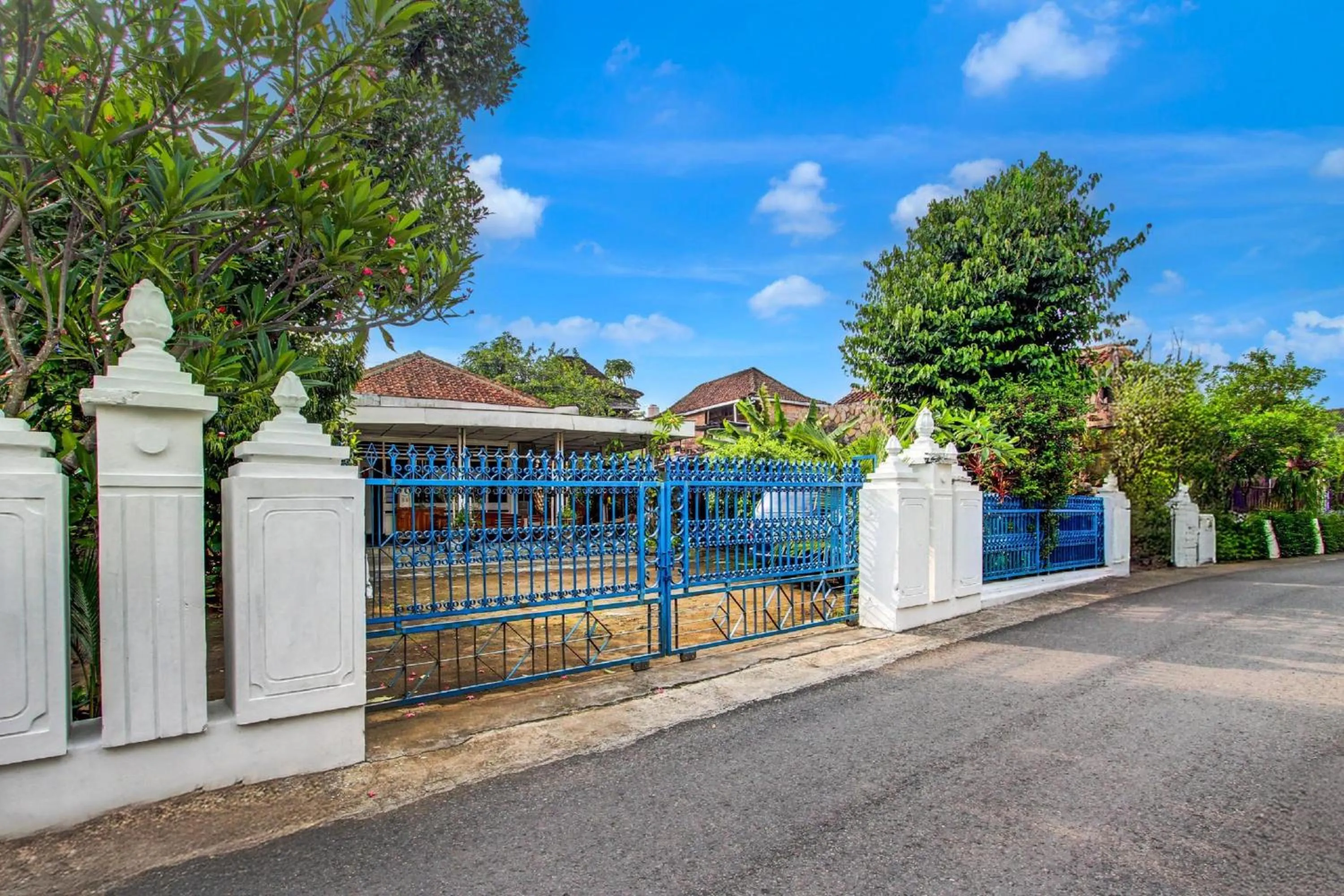 Day in Hotel O Prawirotaman Near Keraton Yogyakarta Formerly Chez Laelik Guesthouse