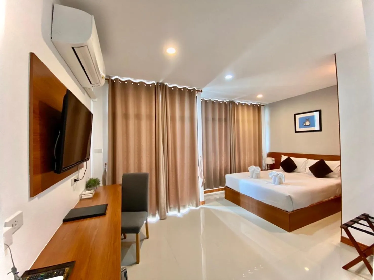 Photo of the whole room, Bed in The Vet Boutique Hotel - SHA Extra Plus