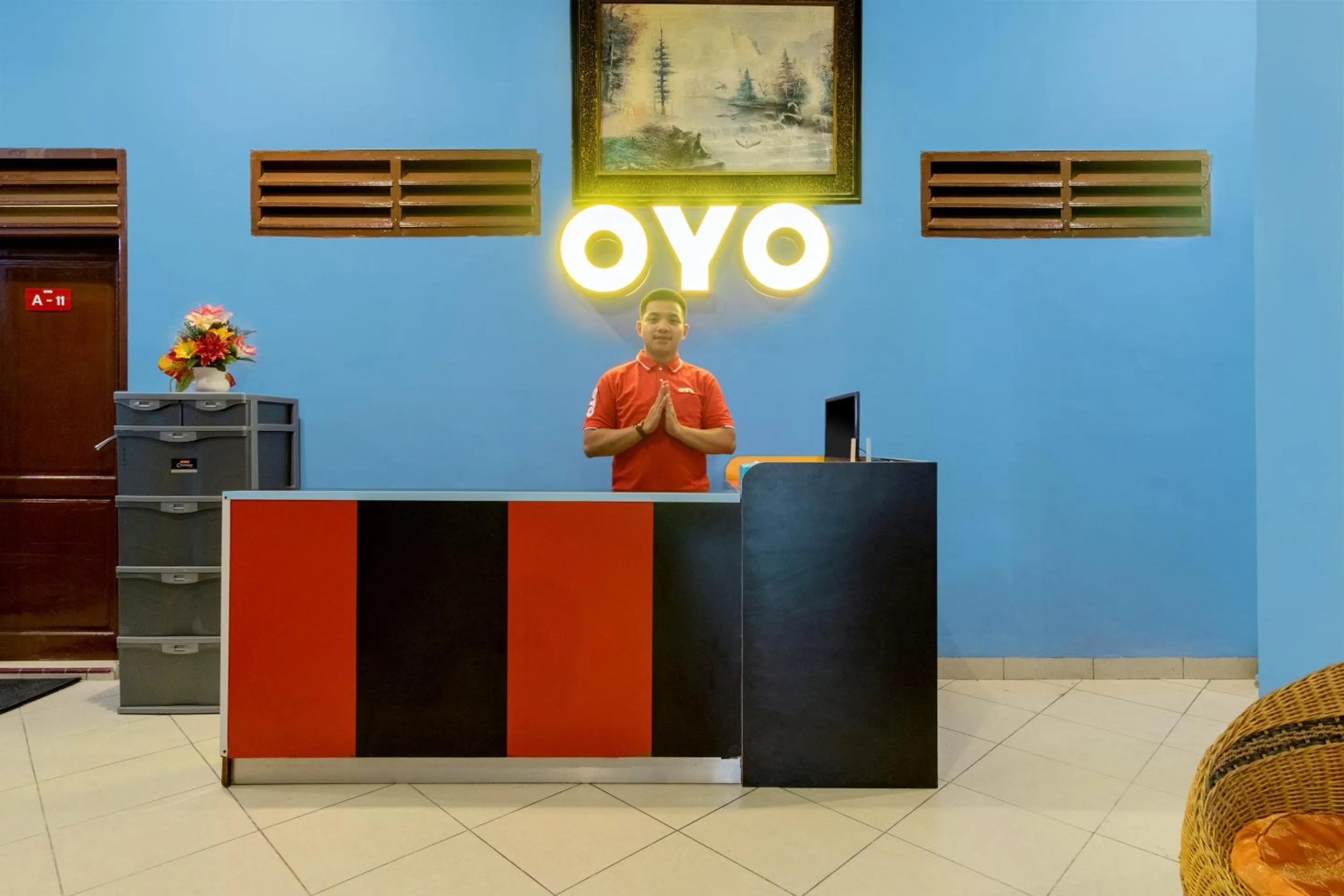 Lobby or reception in Hotel O Titipapan Residence