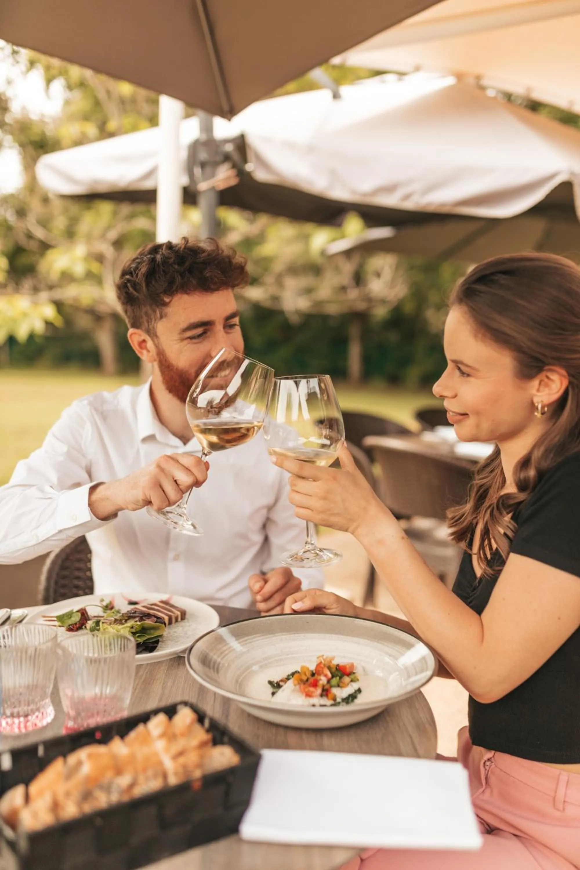 Restaurant/places to eat in Le Dracy Hôtel et Spa