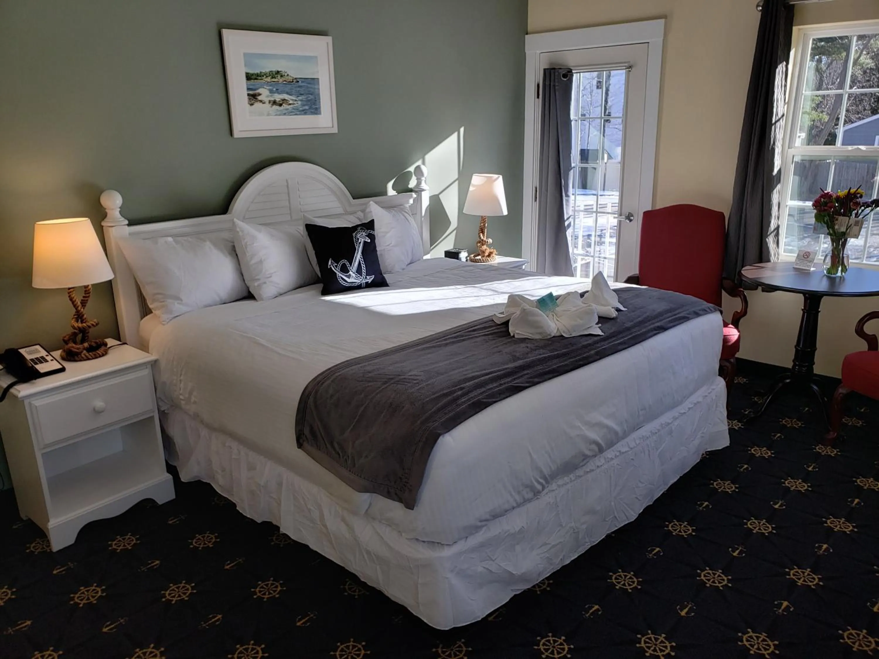 Photo of the whole room, Bed in The Inn on Mount Desert