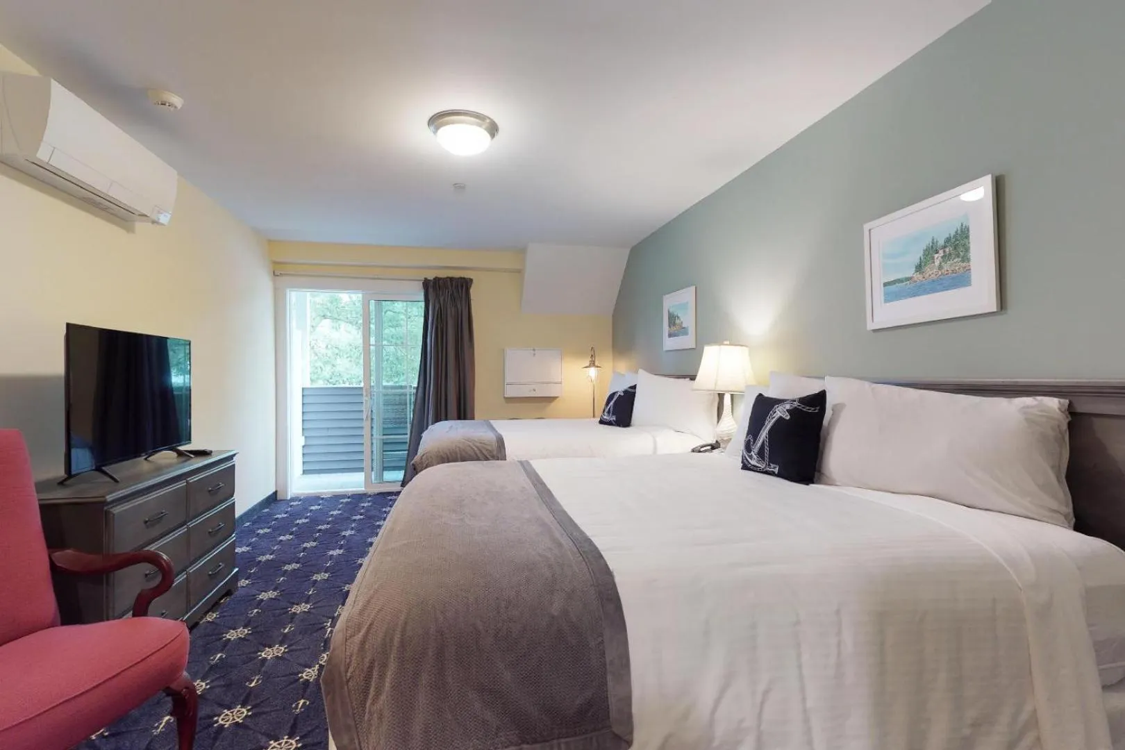 Photo of the whole room, Bed in The Inn on Mount Desert