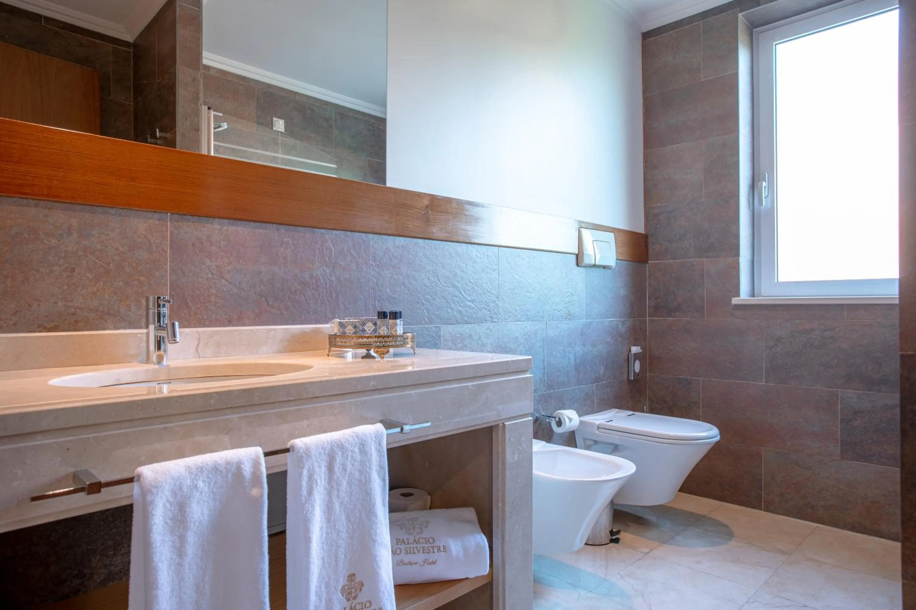 Toilet in Palacio São Silvestre-Boutique Hotel