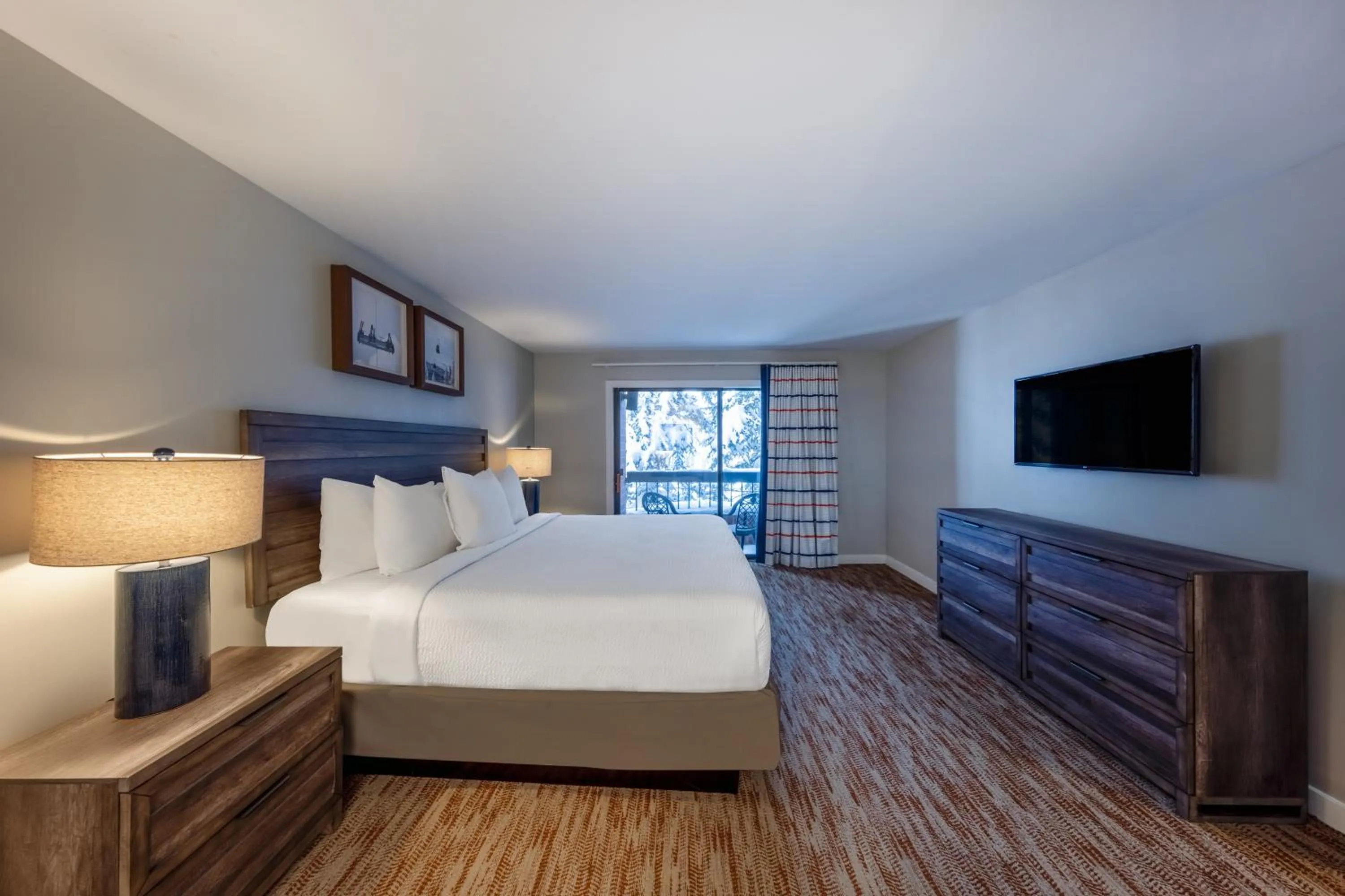 Bedroom, Bed in Raintree's Park Plaza Park City