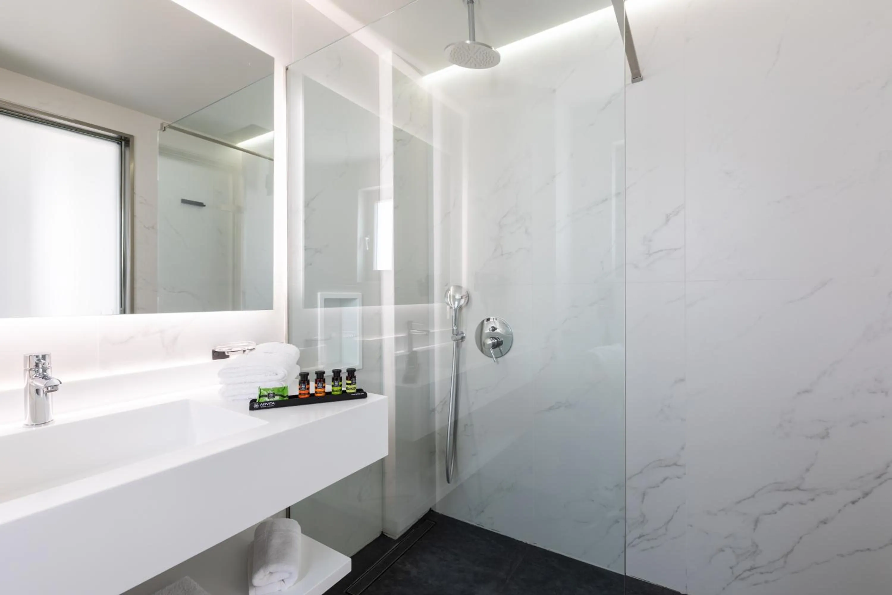 Shower in Messinian Icon Hotel & Suites