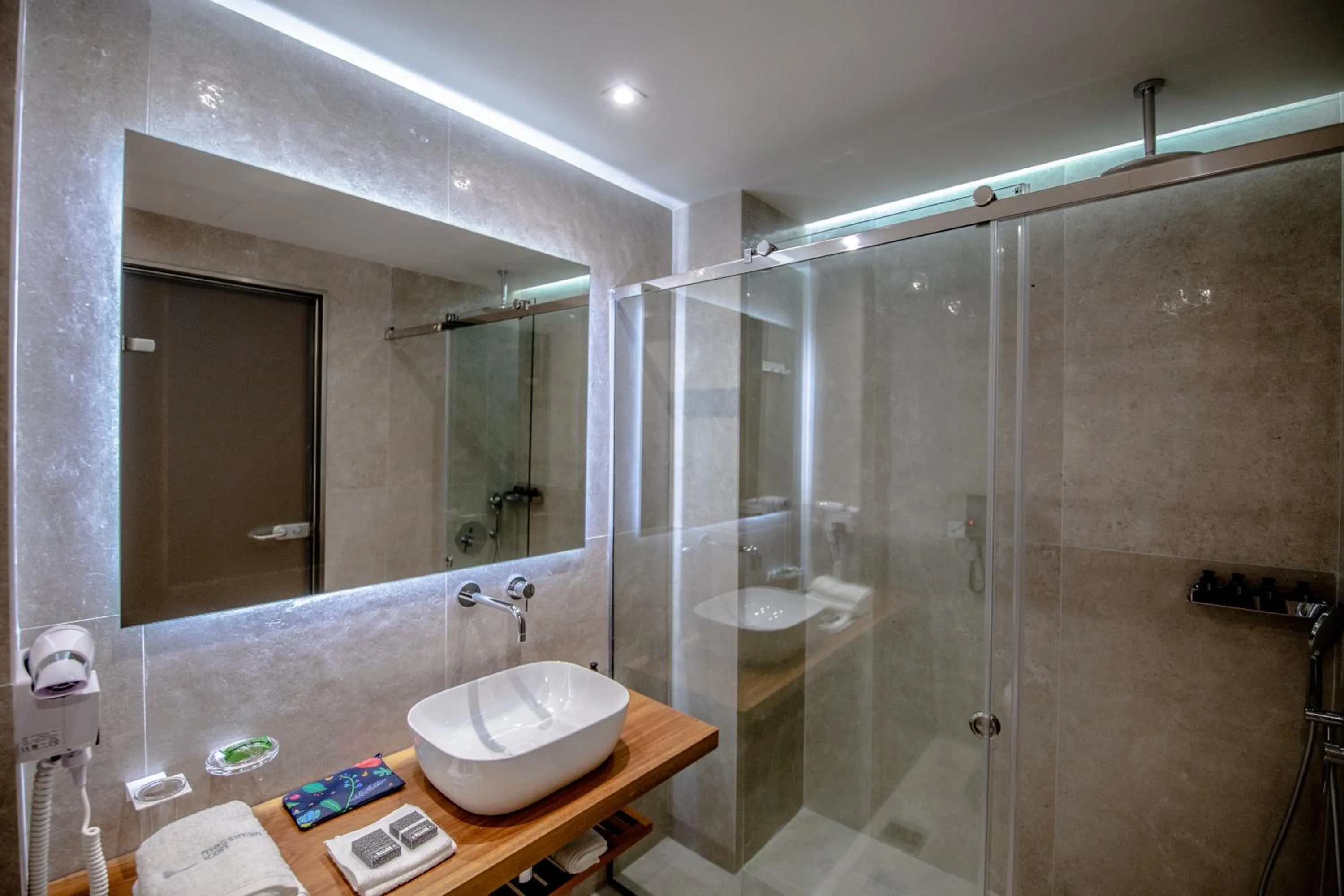 Toilet in Messinian Icon Hotel & Suites