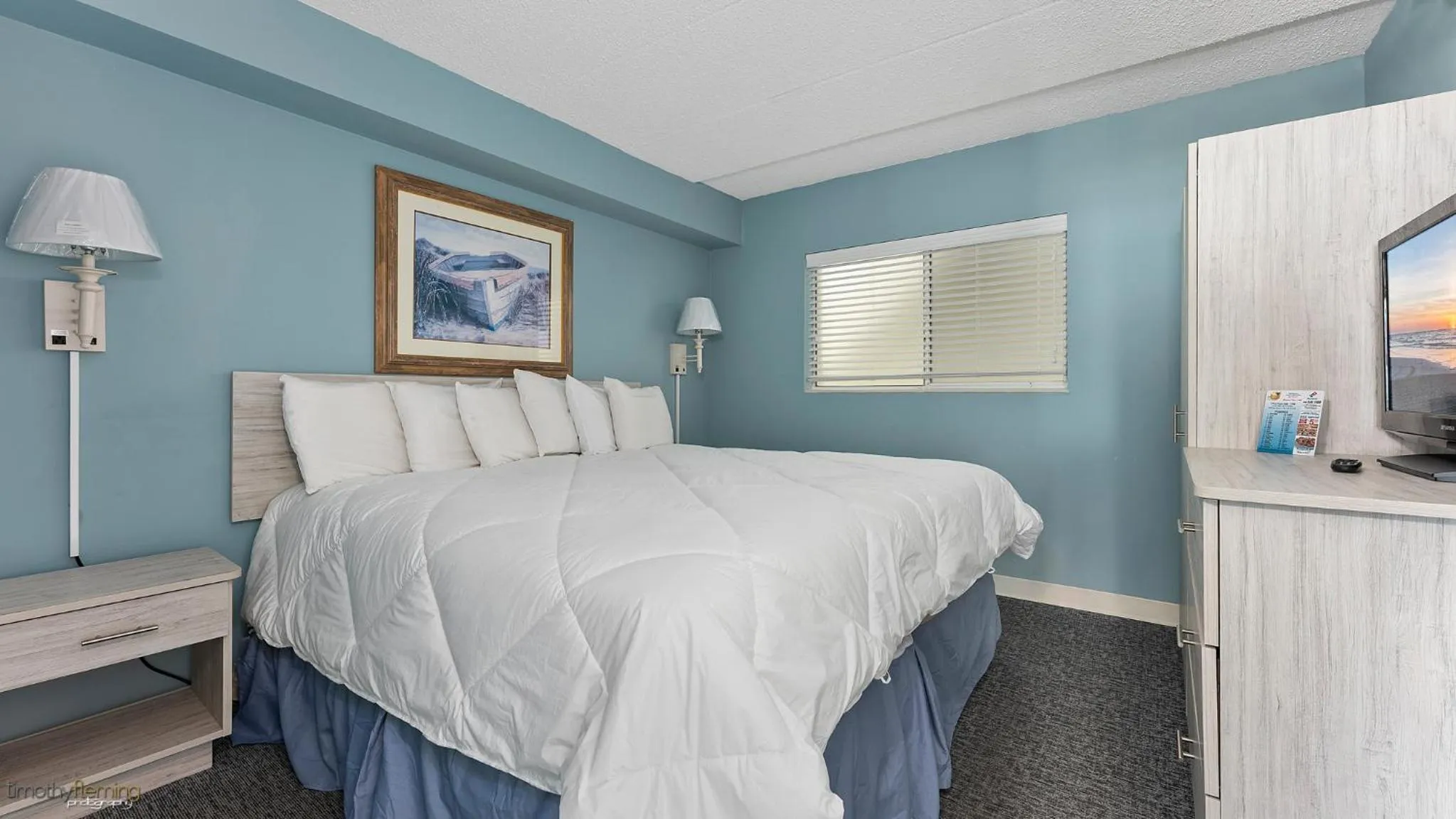 Bed in Beau Rivage Beach Resort