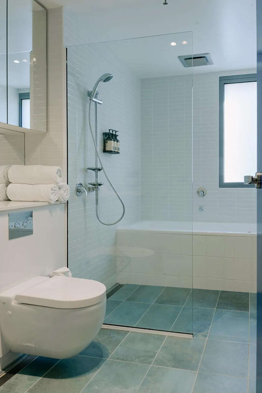 Salamanca Wharf Hotel