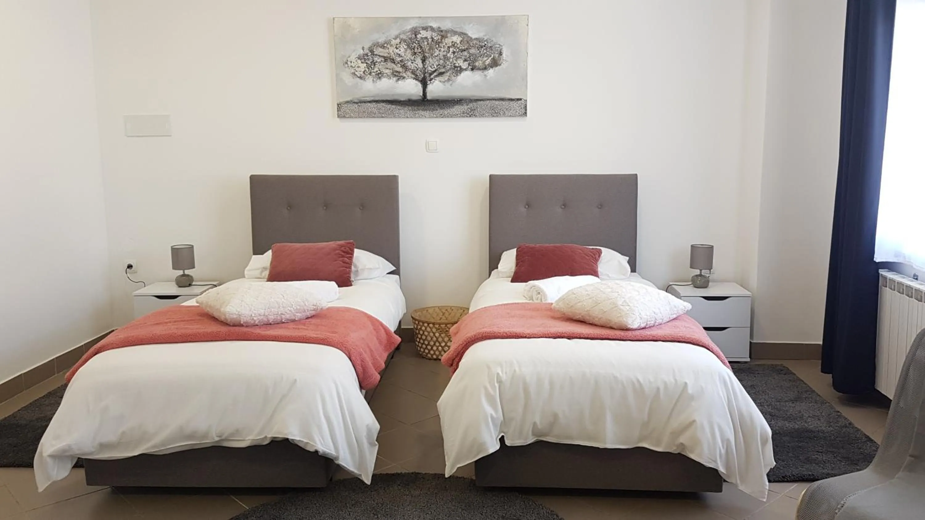 Bed in Marko Airport Rooms
