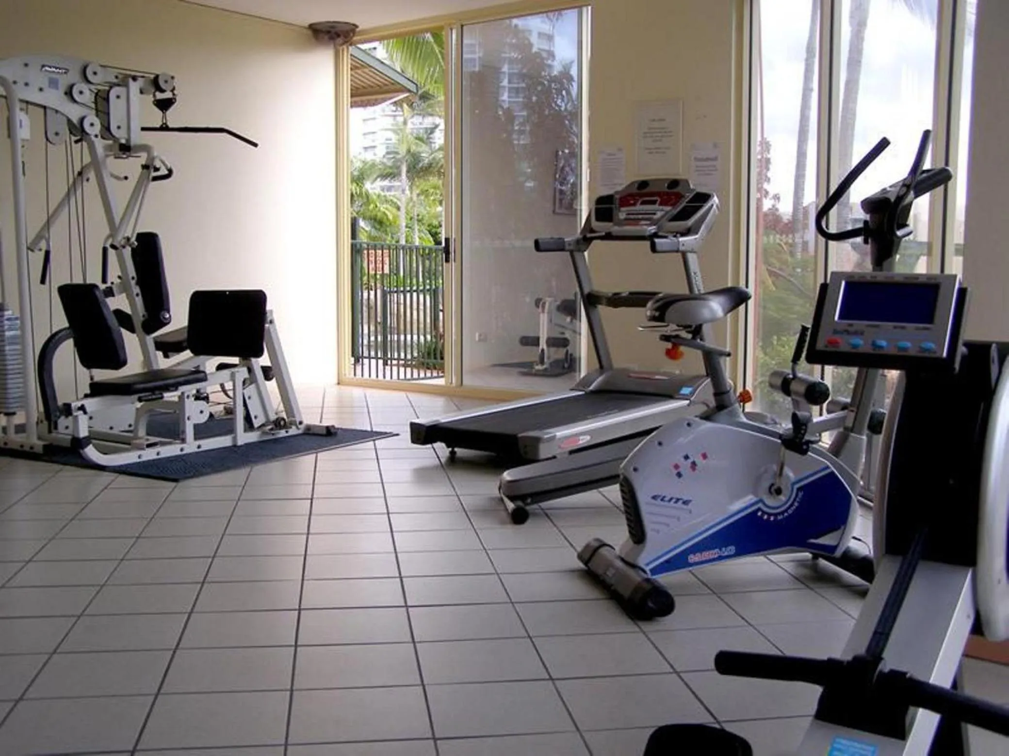 Fitness centre/facilities in Paradise Island Resort