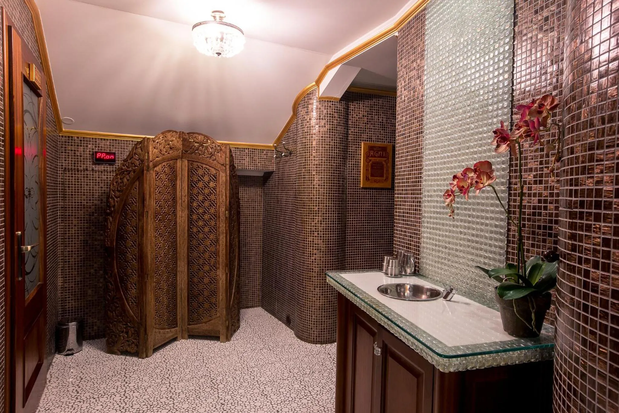 Sauna in Golden Royal Boutique Hotel & Spa