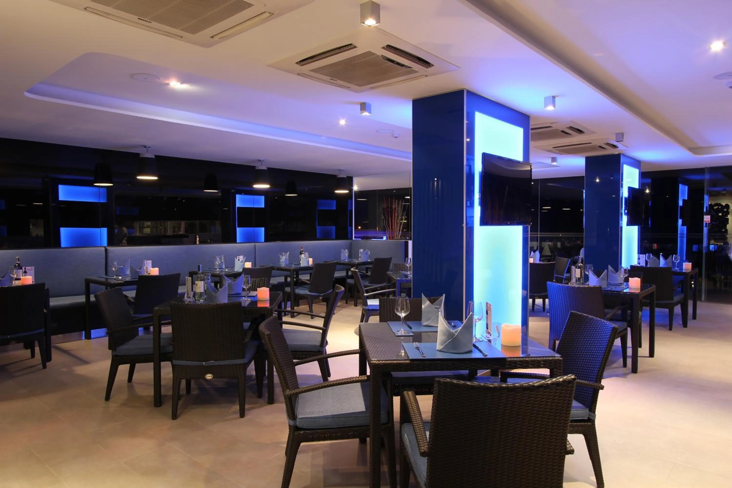 Restaurant/places to eat in Absolute Twin Sands Resort & Spa - SHA Extra Plus