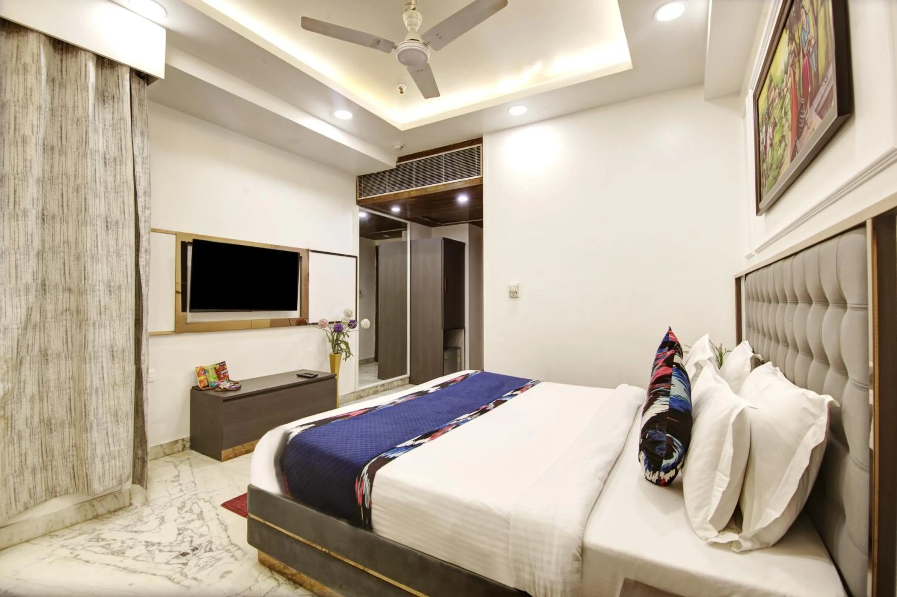 Bed in Hotel All Iz Well - Traveller Choice Award winner 2025