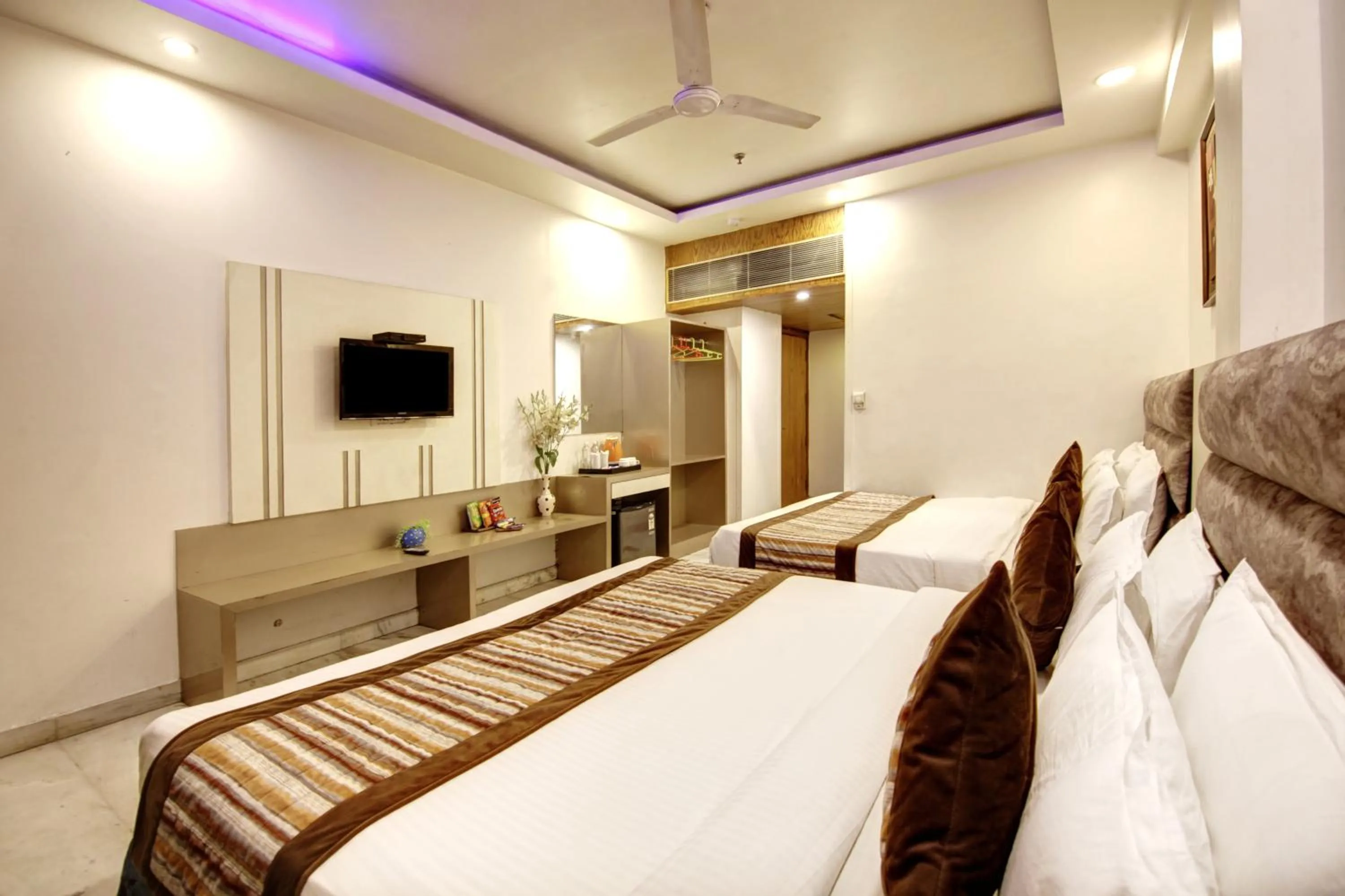 TV and multimedia, Bed in Hotel All Iz Well - Traveller Choice Award winner 2025