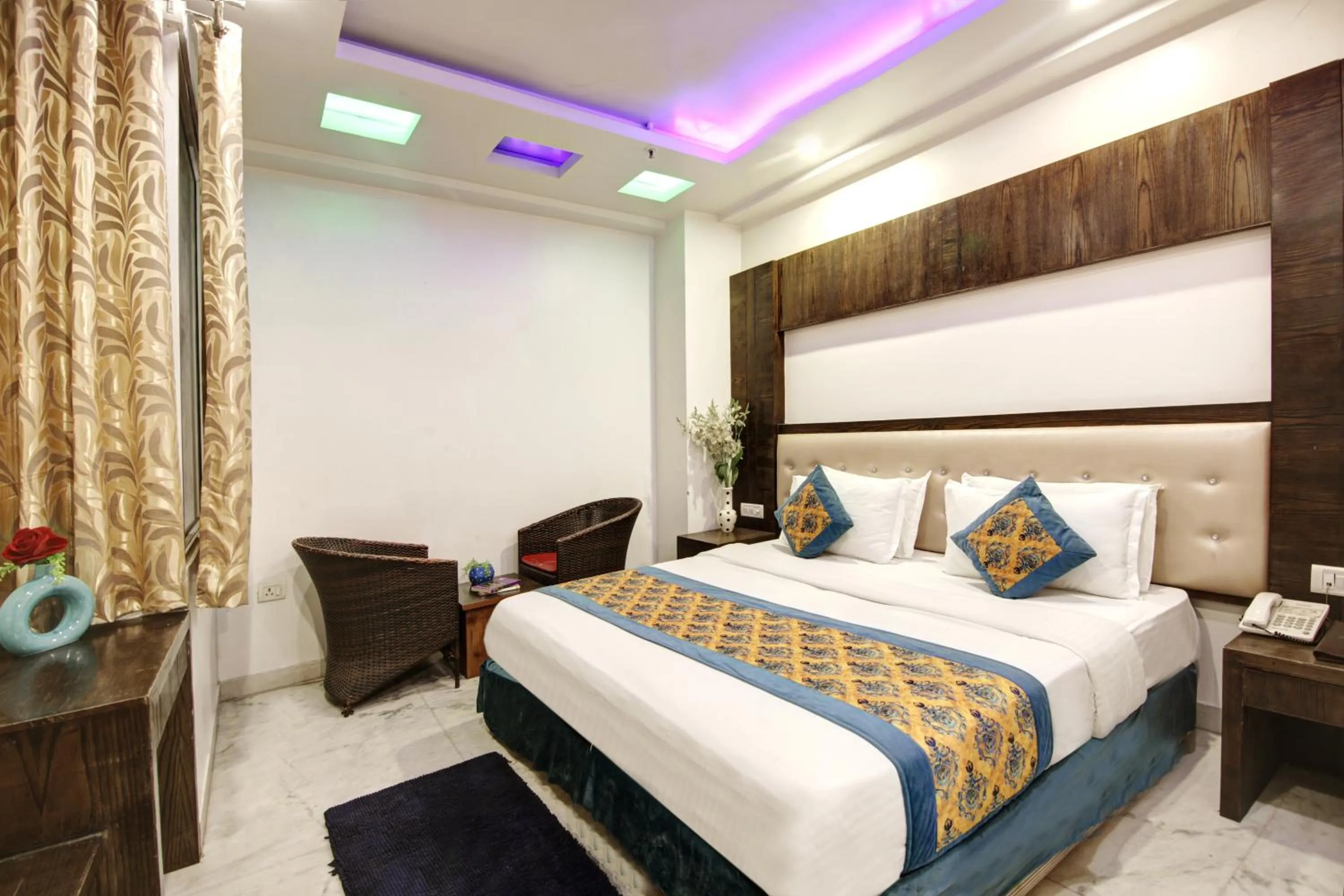 Bed in Hotel All Iz Well - Traveller Choice Award winner 2025